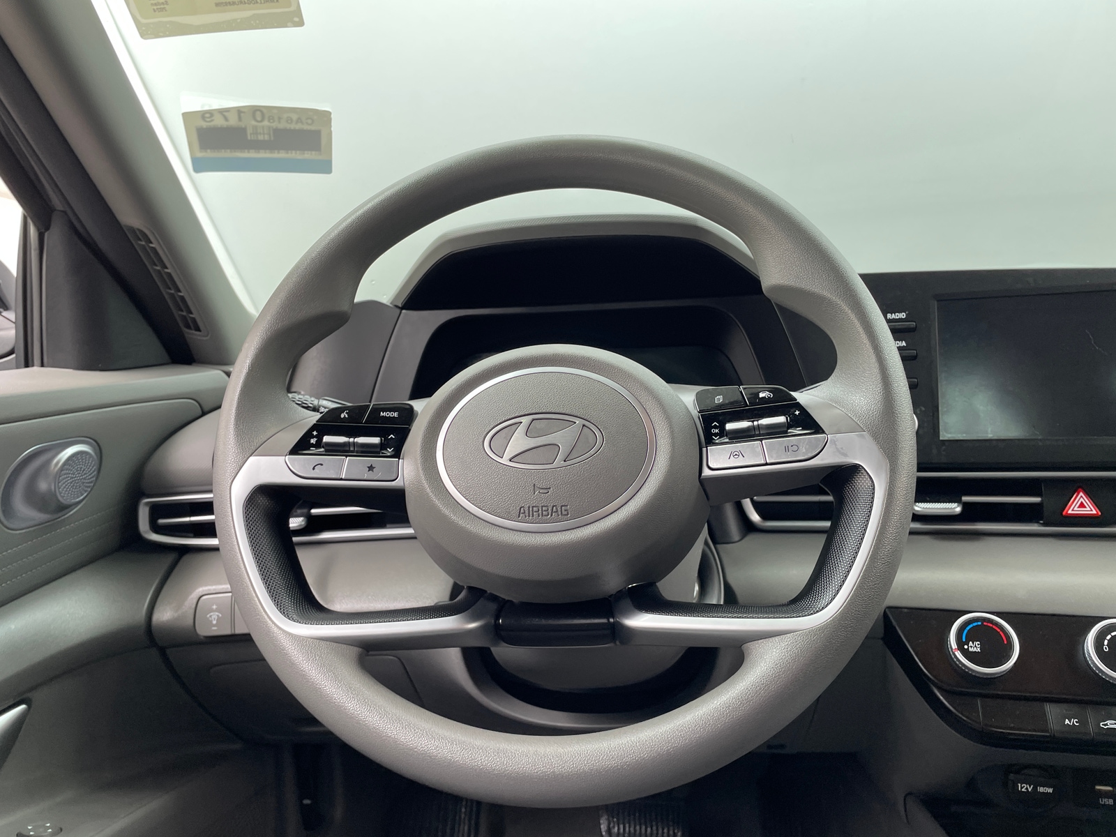 Thumbnail: 2024 Hyundai Elantra - 5