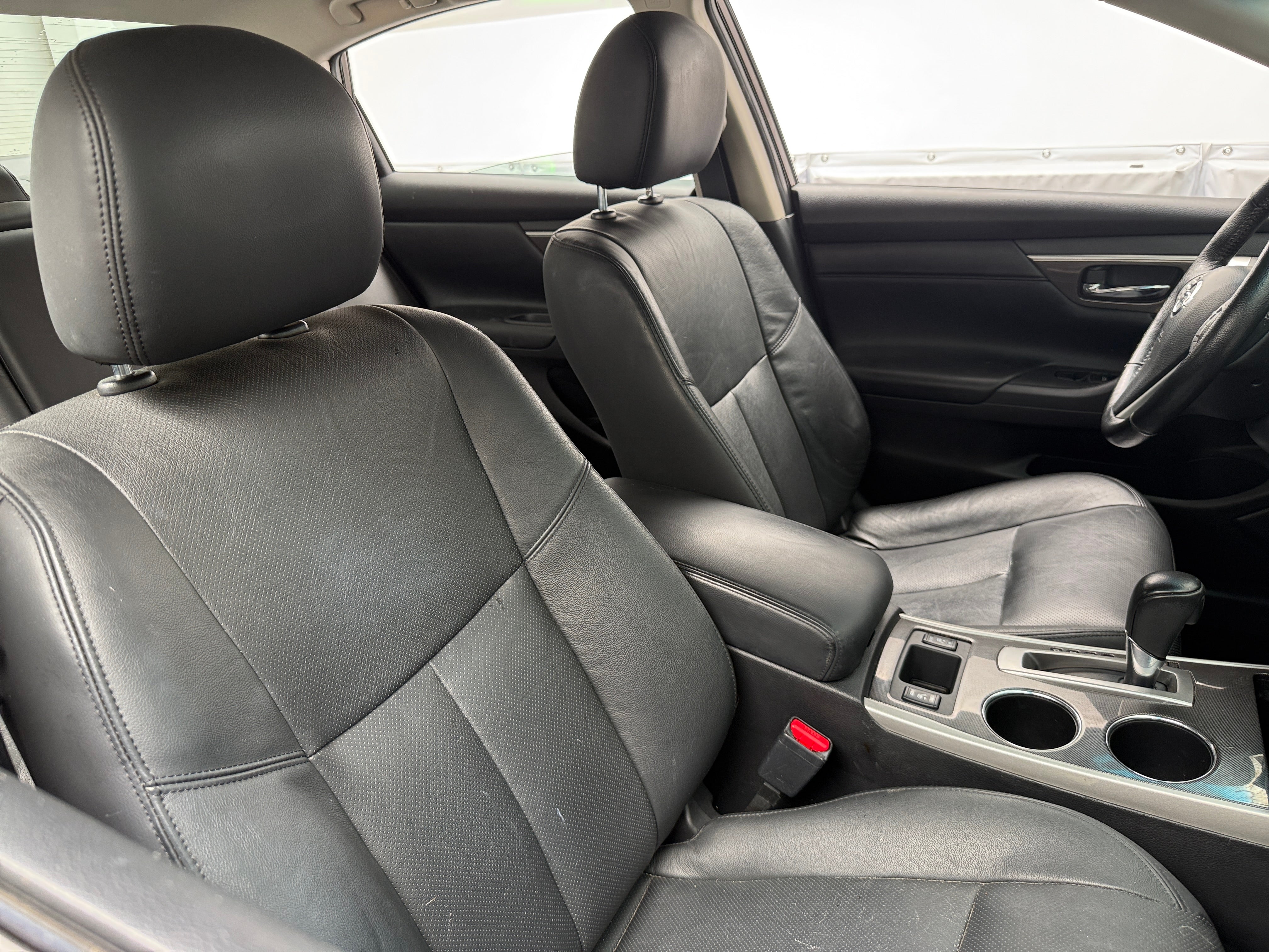 Used 2014 Nissan Altima SL with VIN 1N4AL3AP4EC100753 for sale in Pewaukee, WI