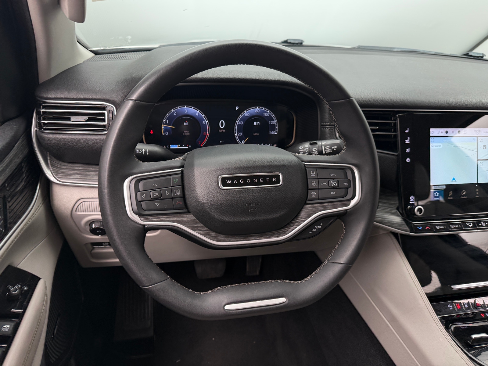 Thumbnail: 2024 Jeep Wagoneer - 4
