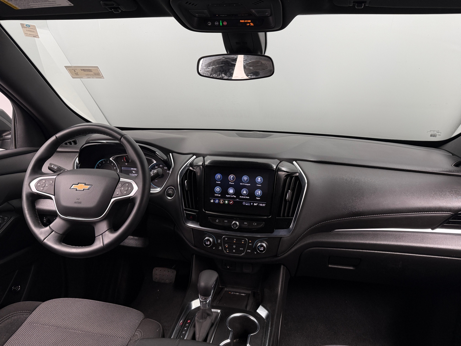 Thumbnail: 2023 Chevrolet Traverse - 3