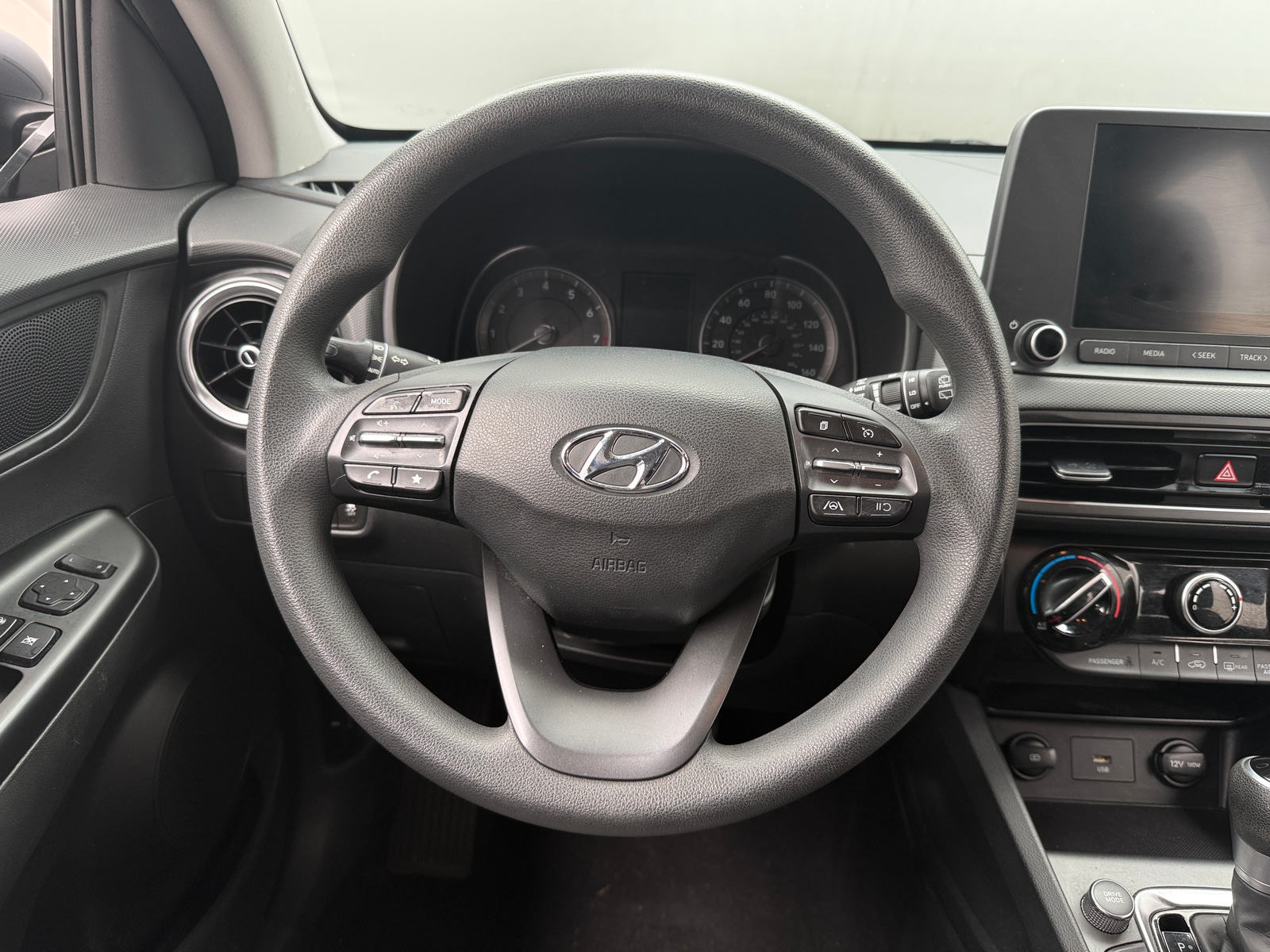 Thumbnail: 2022 Hyundai Kona - 5