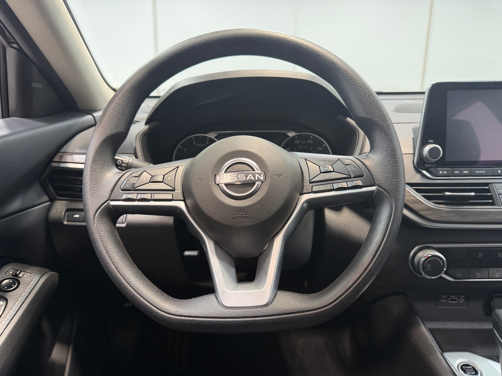 Thumbnail: 2025 Nissan Altima - 5
