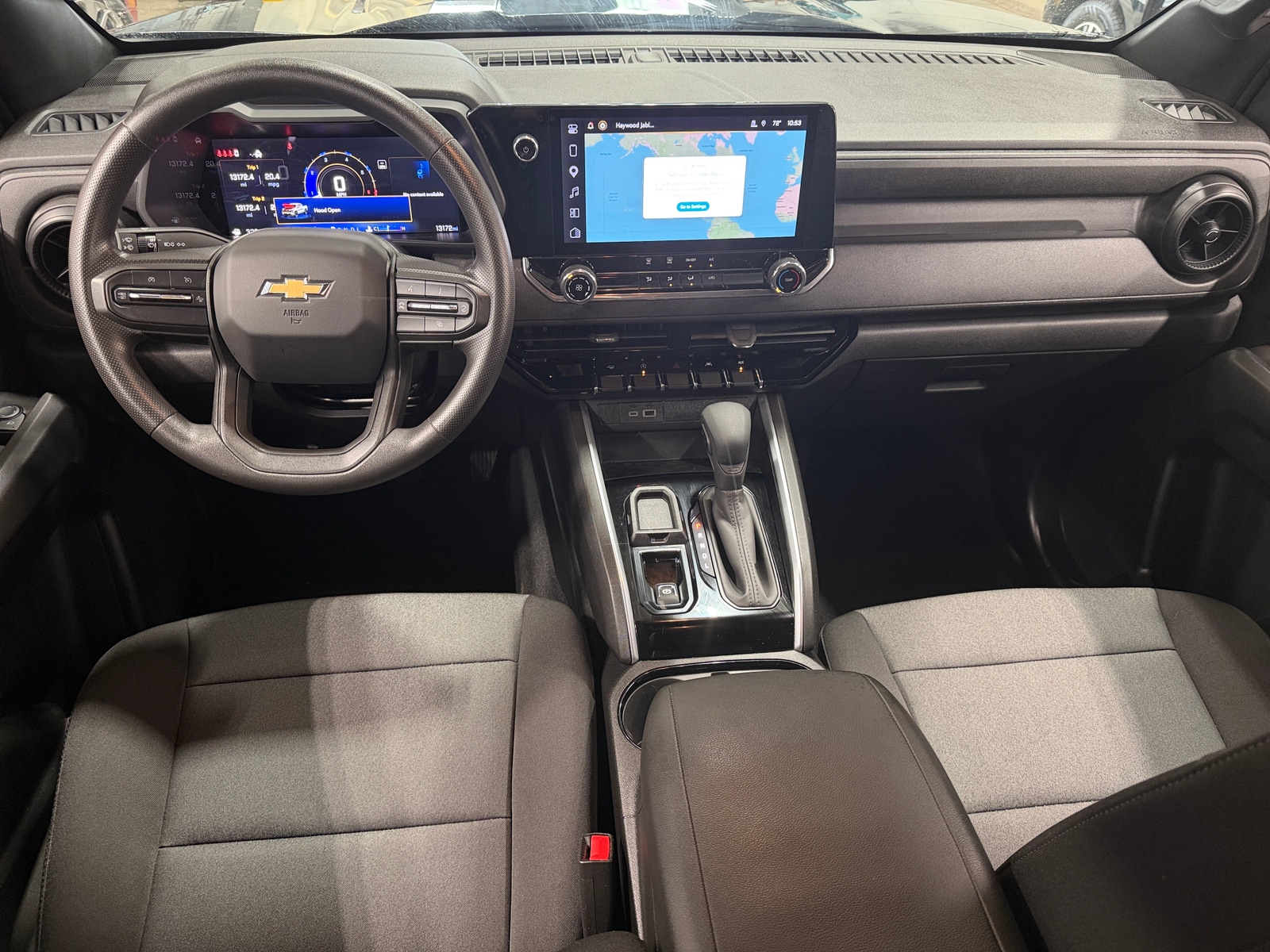 Thumbnail: 2024 Chevrolet Colorado - 3