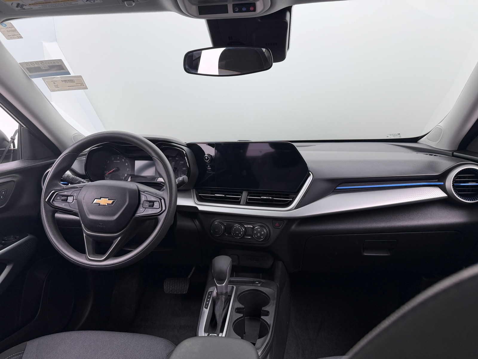 Thumbnail: 2026 Chevrolet Trax - 3