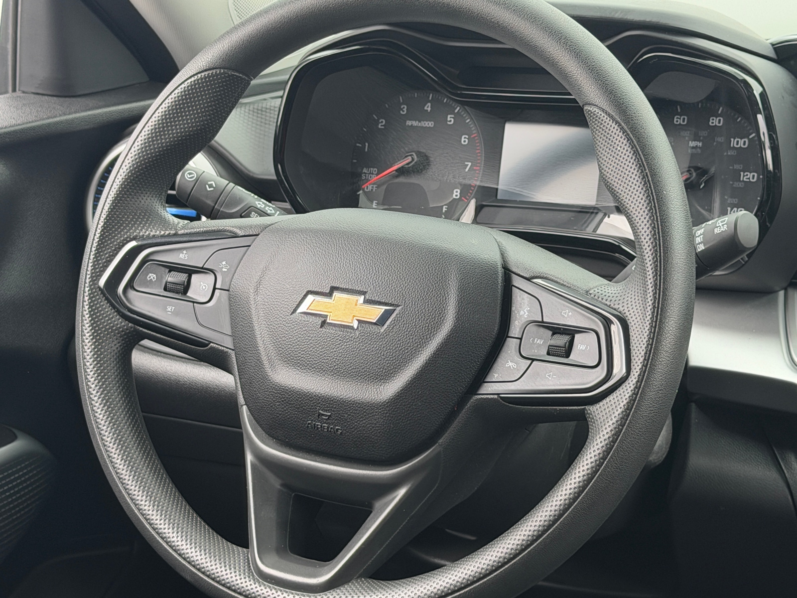 Thumbnail: 2026 Chevrolet Trax - 5