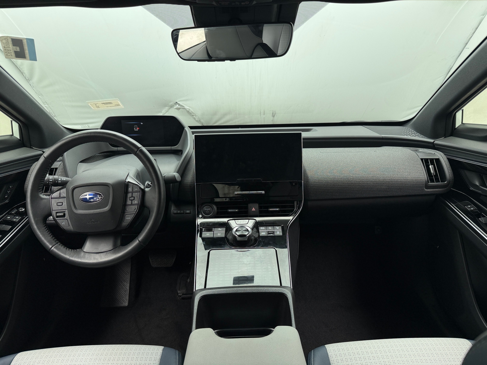 Thumbnail: 2023 Subaru Solterra - 2
