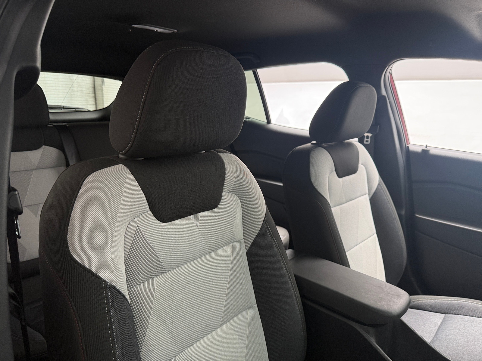 Thumbnail: 2025 Chevrolet Trax - 2