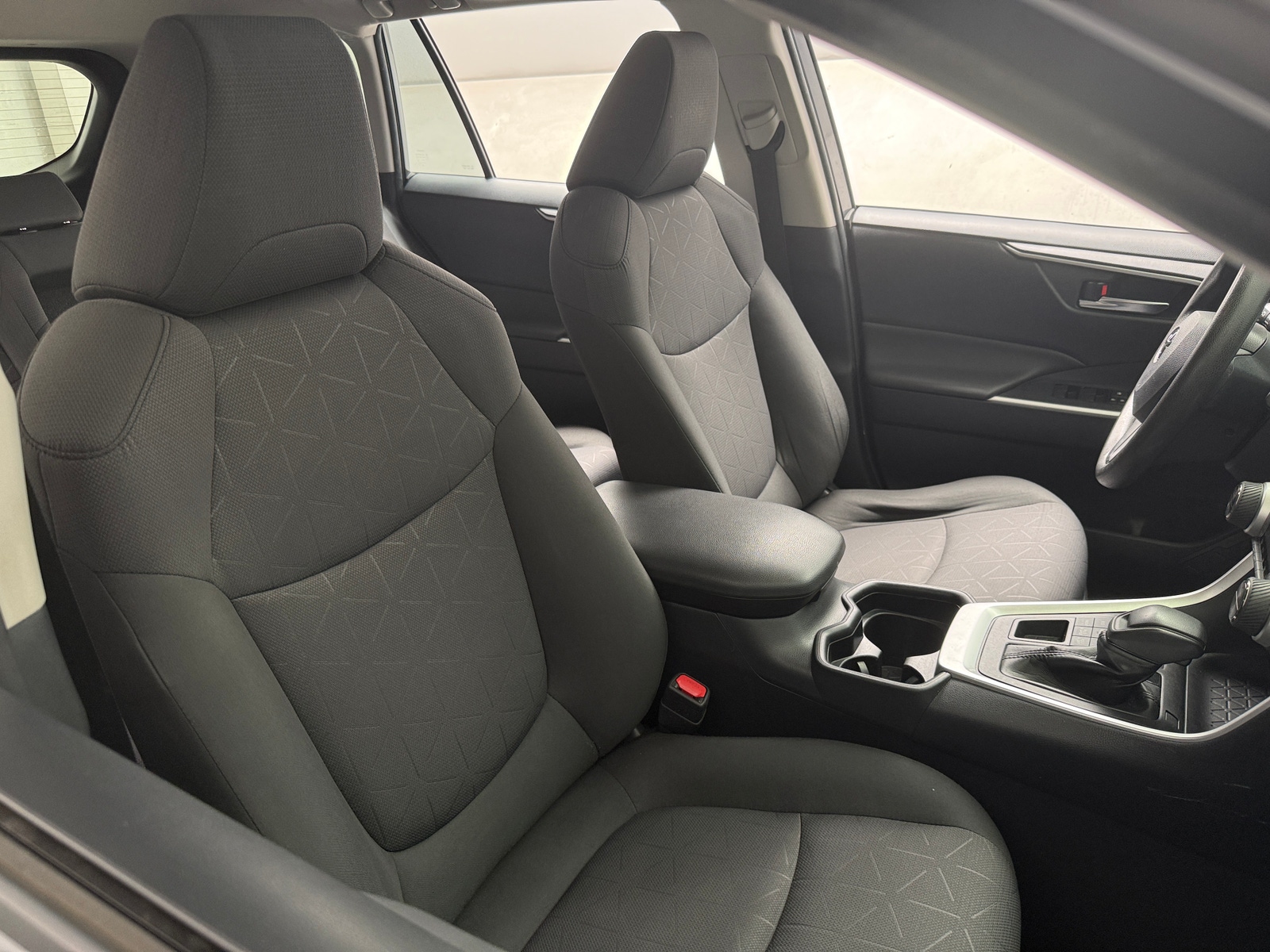 Thumbnail: 2019 Toyota RAV4 - 2
