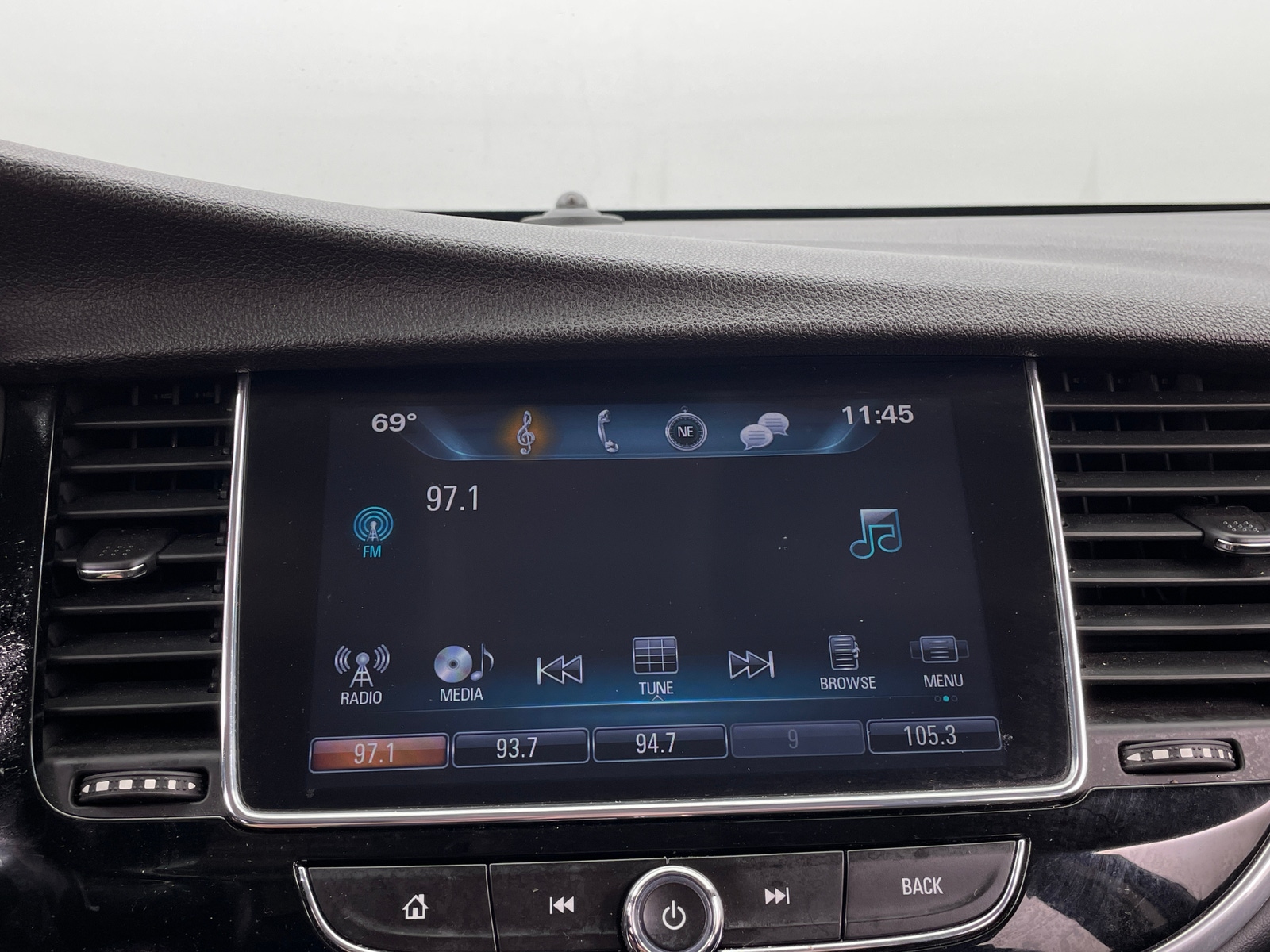 Thumbnail: 2019 Buick Encore - 3