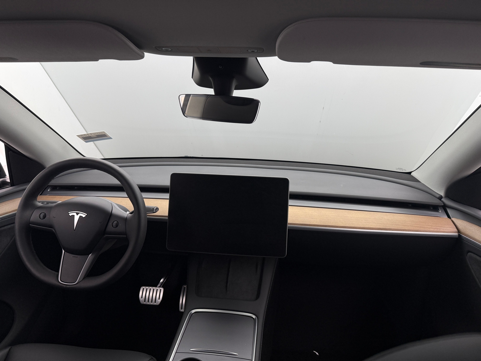 Thumbnail: 2025 Tesla Model Y - 2