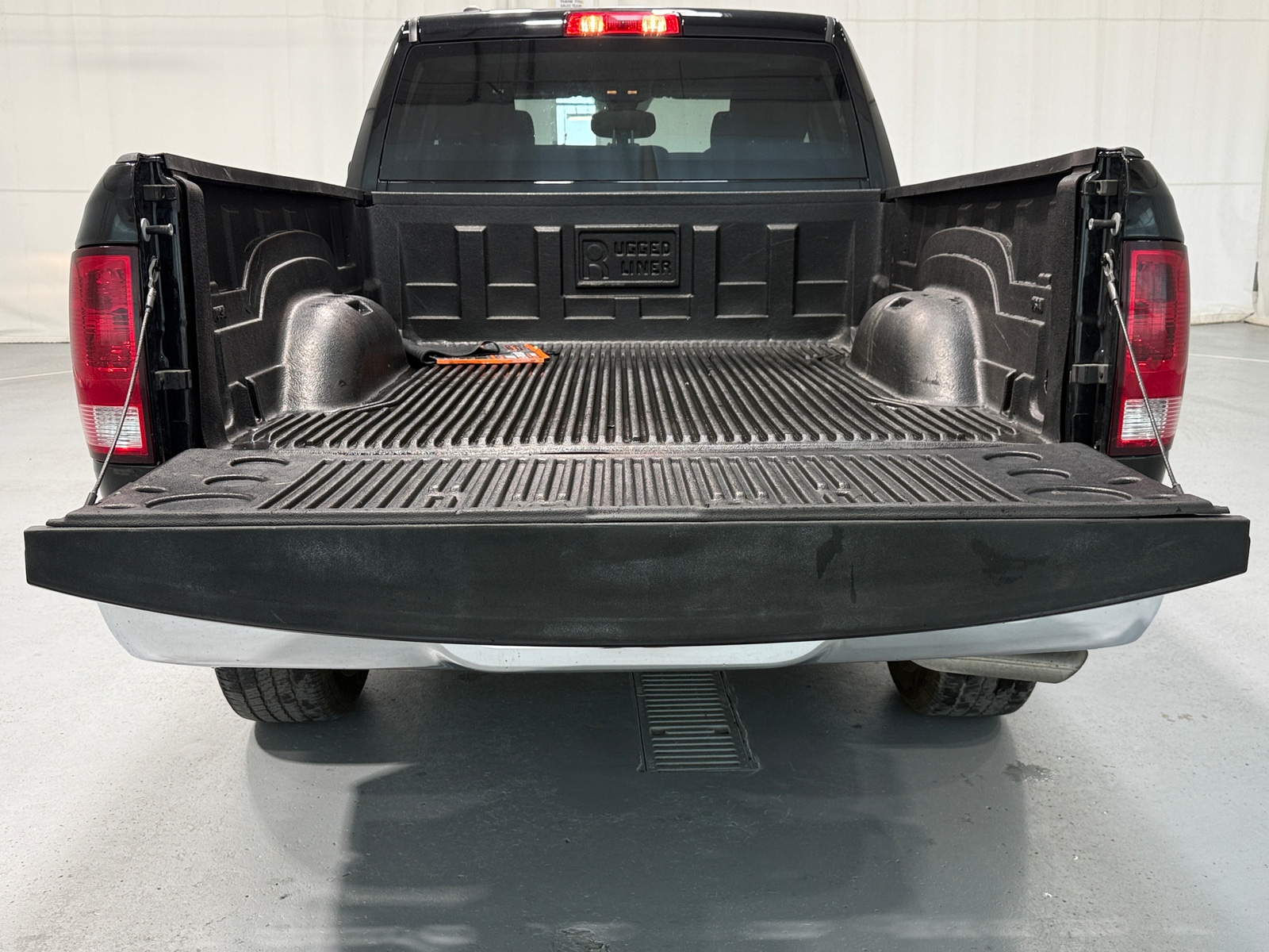 Thumbnail: 2024 RAM 1500 Classic - 7