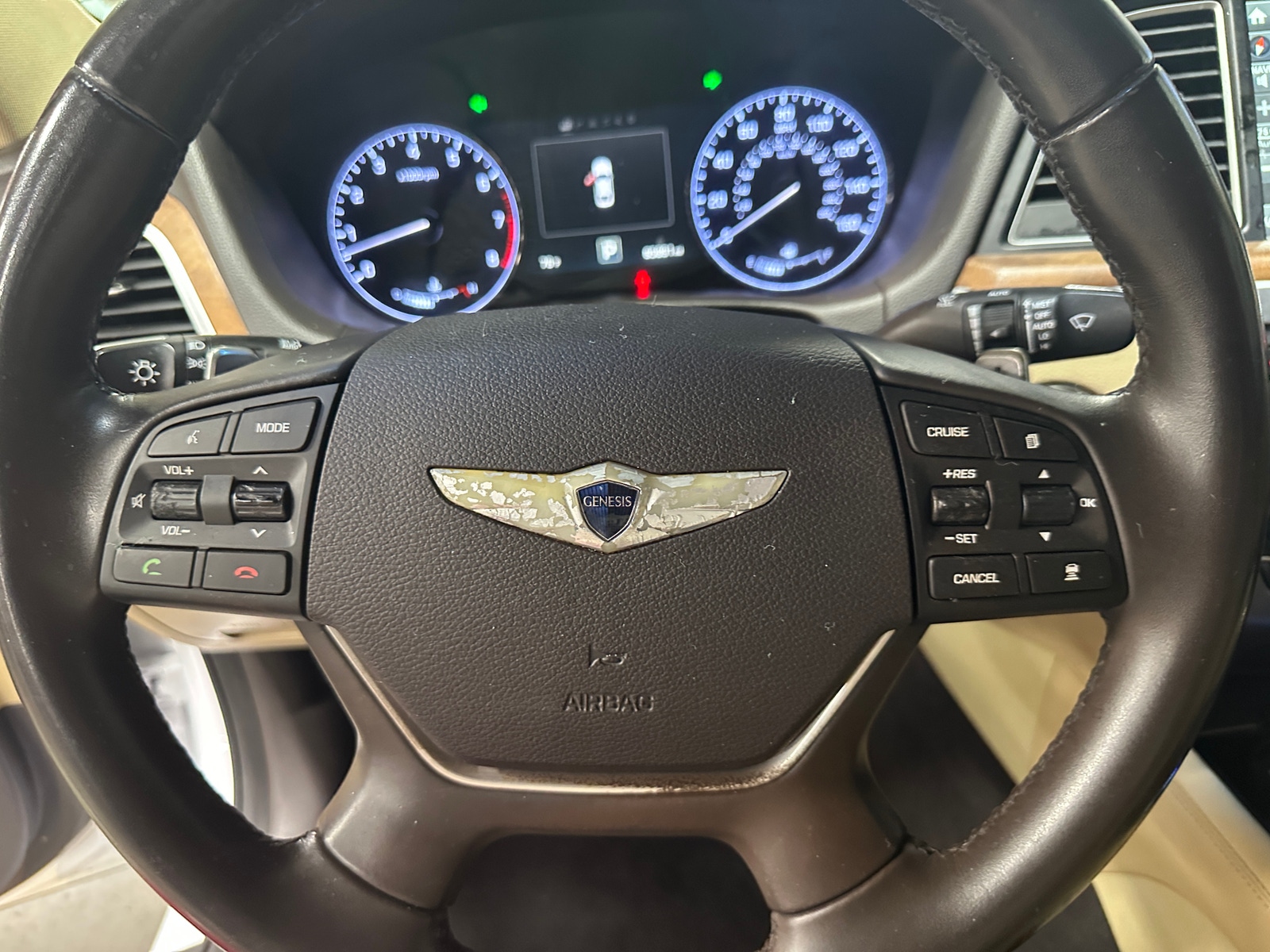 Thumbnail: 2016 Hyundai Genesis - 4