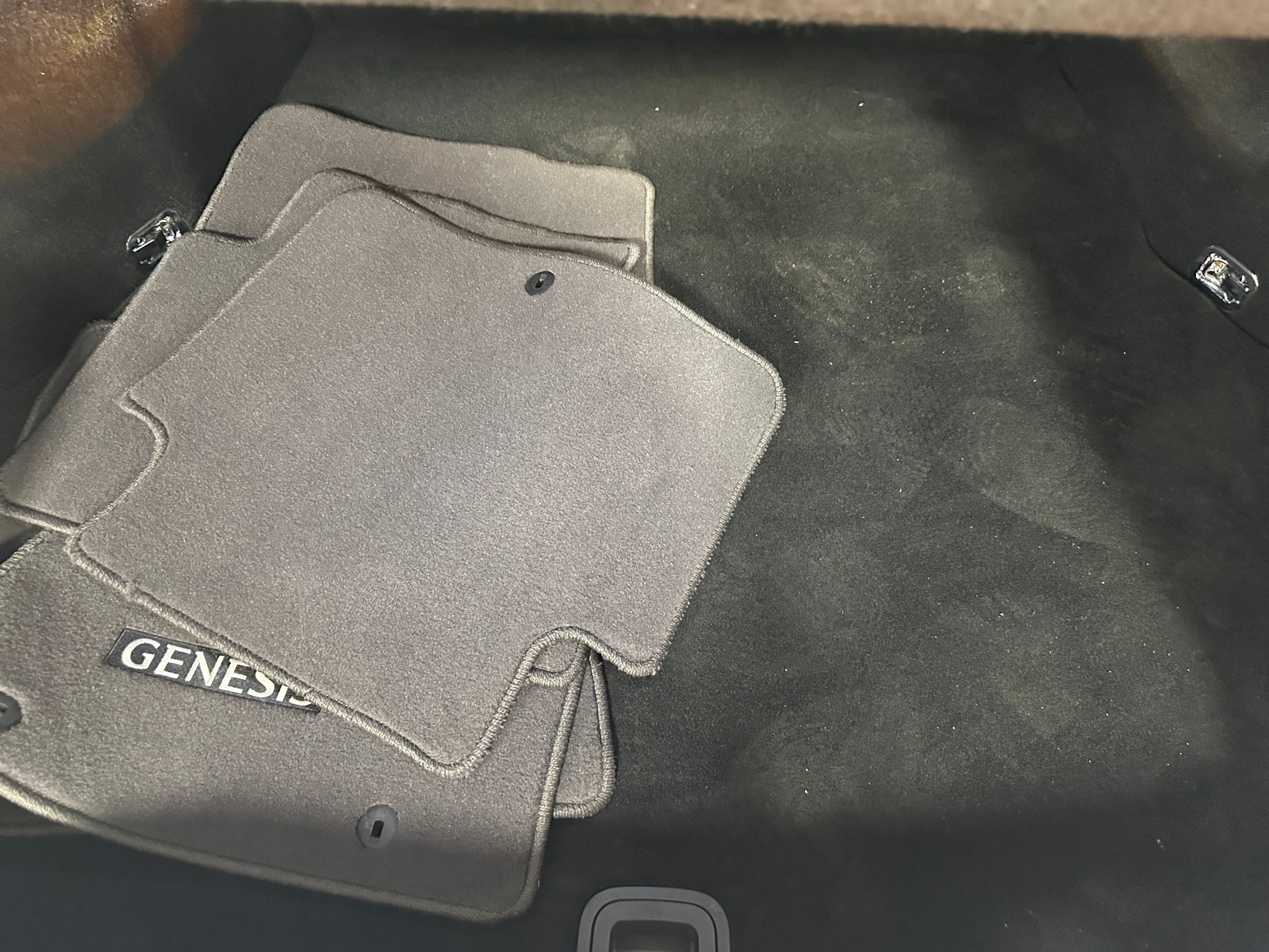 Thumbnail: 2016 Hyundai Genesis - 6