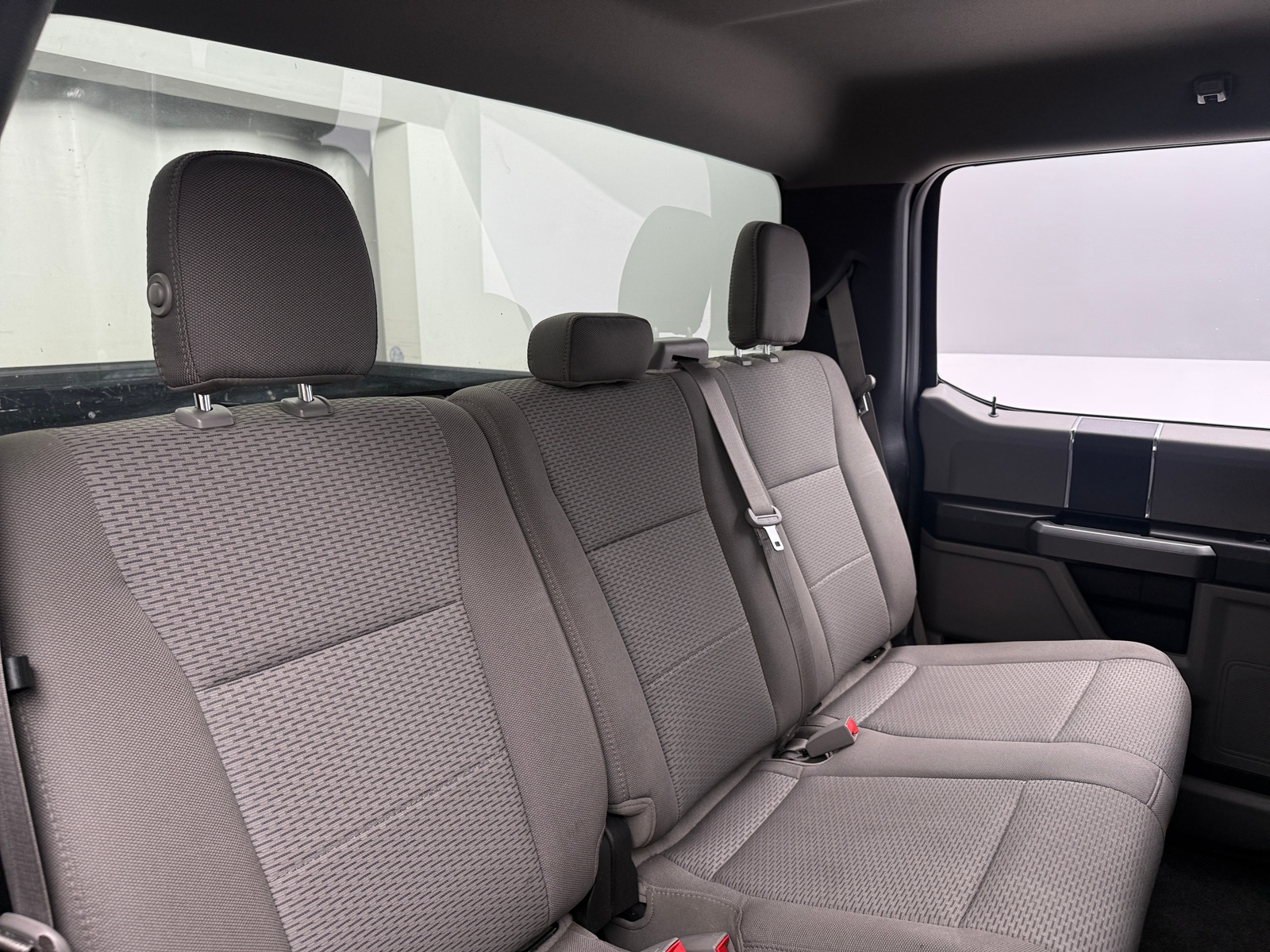 Thumbnail: 2019 Ford Econoline - 6