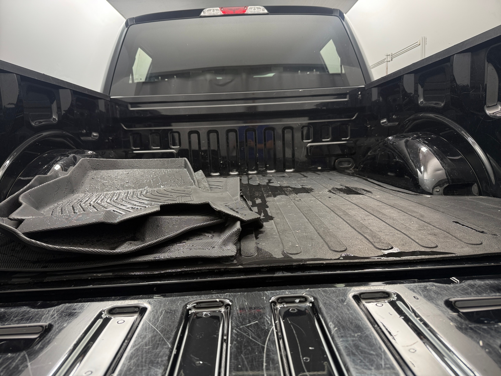 Thumbnail: 2019 Ford Econoline - 7