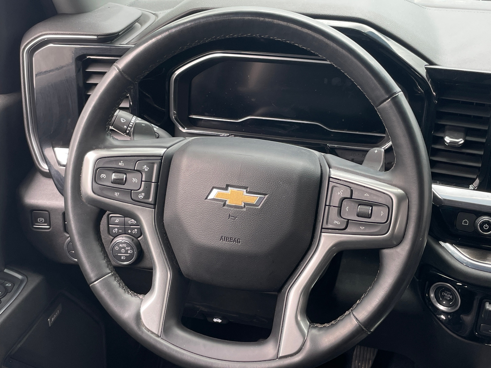 Thumbnail: 2024 Chevrolet Silverado 1500 - 4