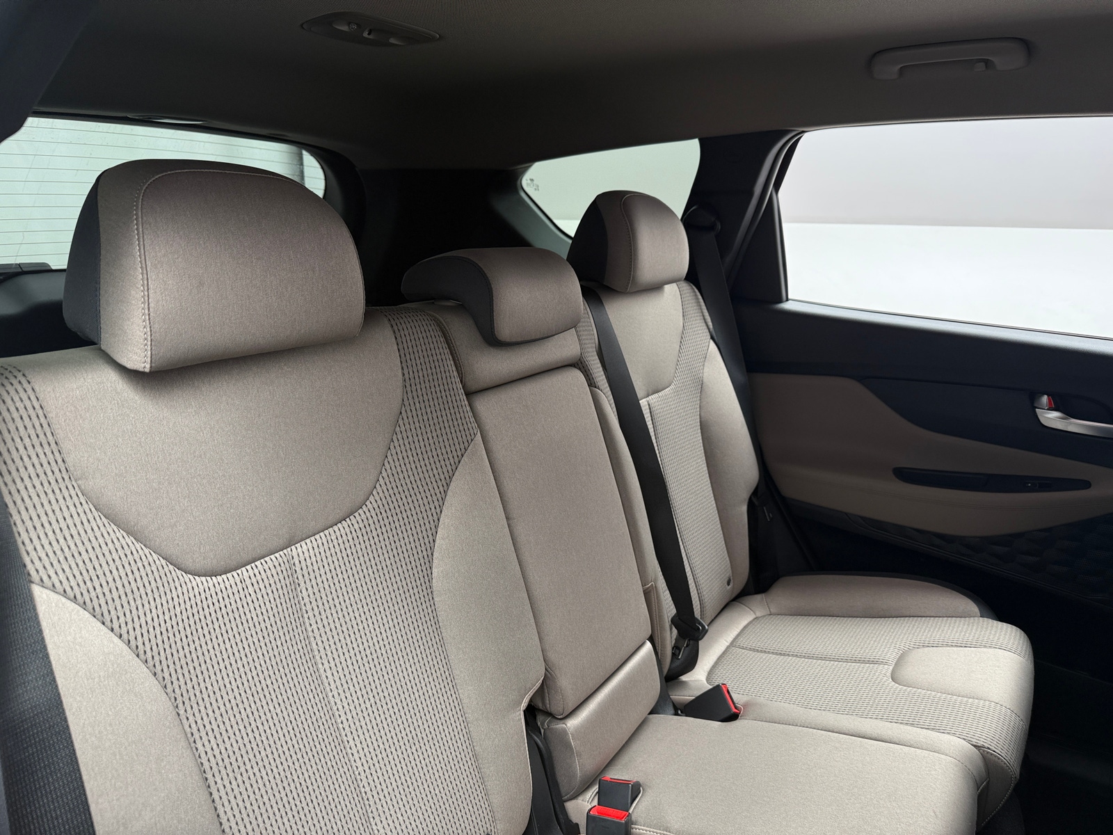 Thumbnail: 2023 Hyundai Santa Fe - 6