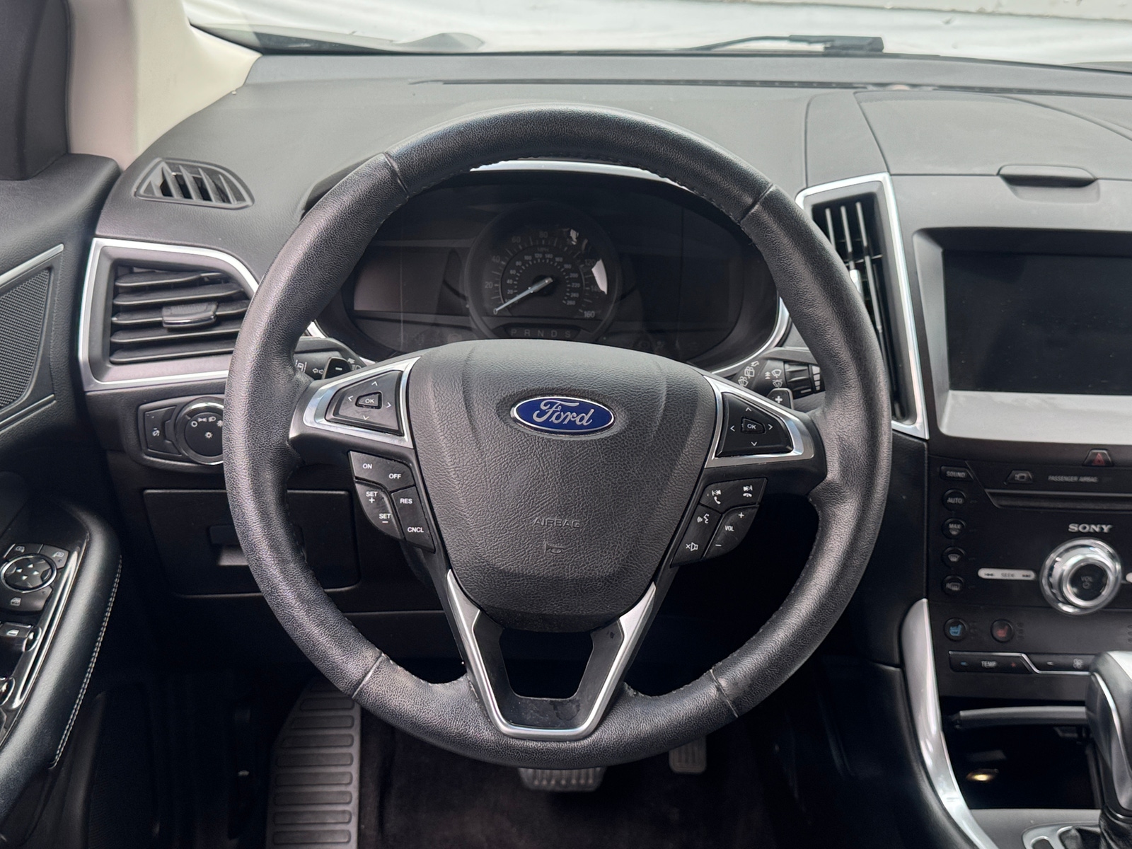 Thumbnail: 2017 Ford Edge - 4