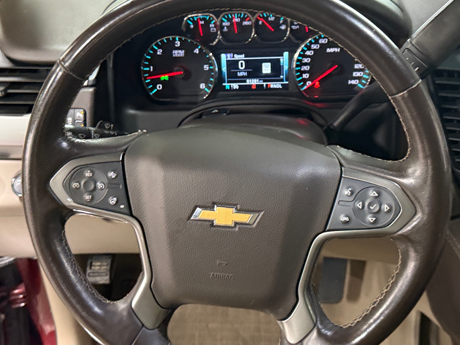 Thumbnail: 2019 Chevrolet Suburban - 4