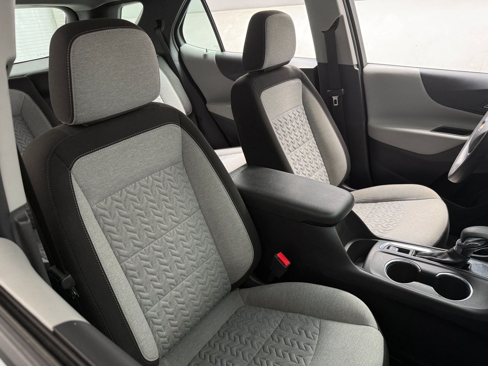 Thumbnail: 2023 Chevrolet Equinox - 2