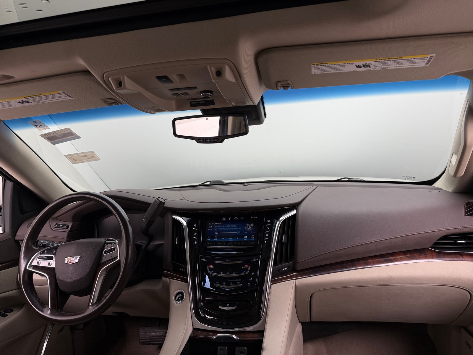 Thumbnail: 2015 Cadillac Escalade - 2