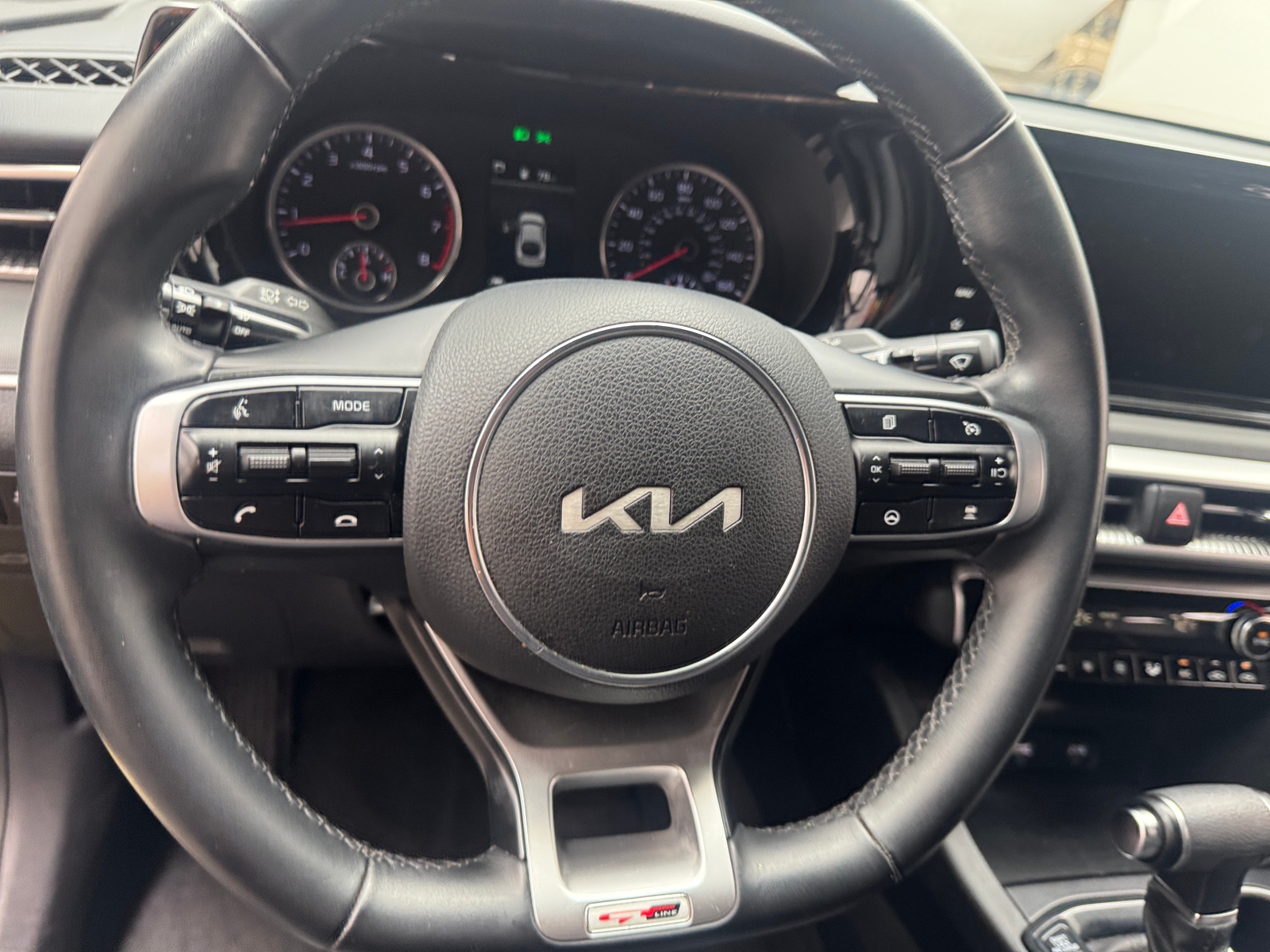 Thumbnail: 2022 Kia K5 - 4