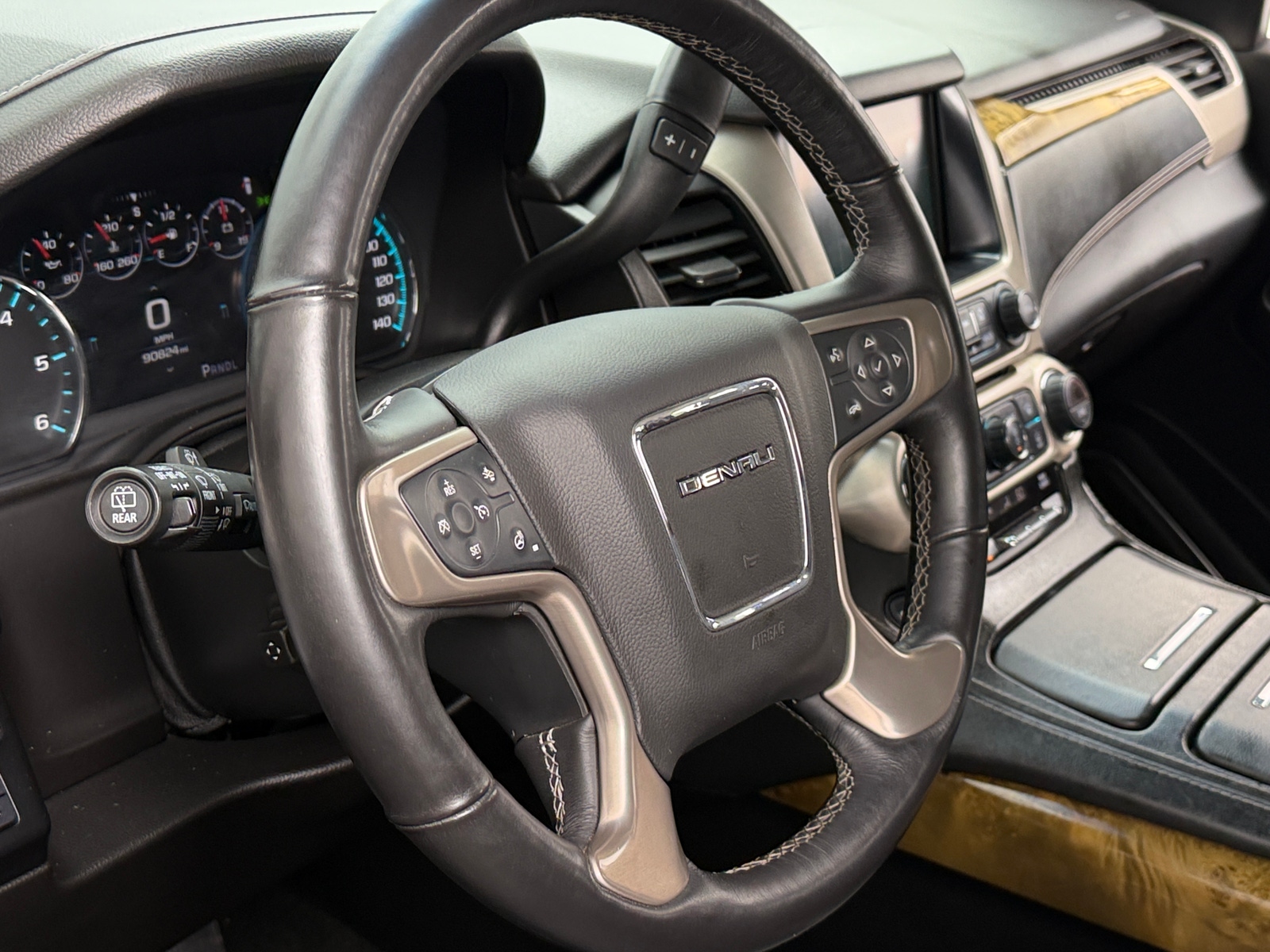 Thumbnail: 2017 GMC Yukon - 4
