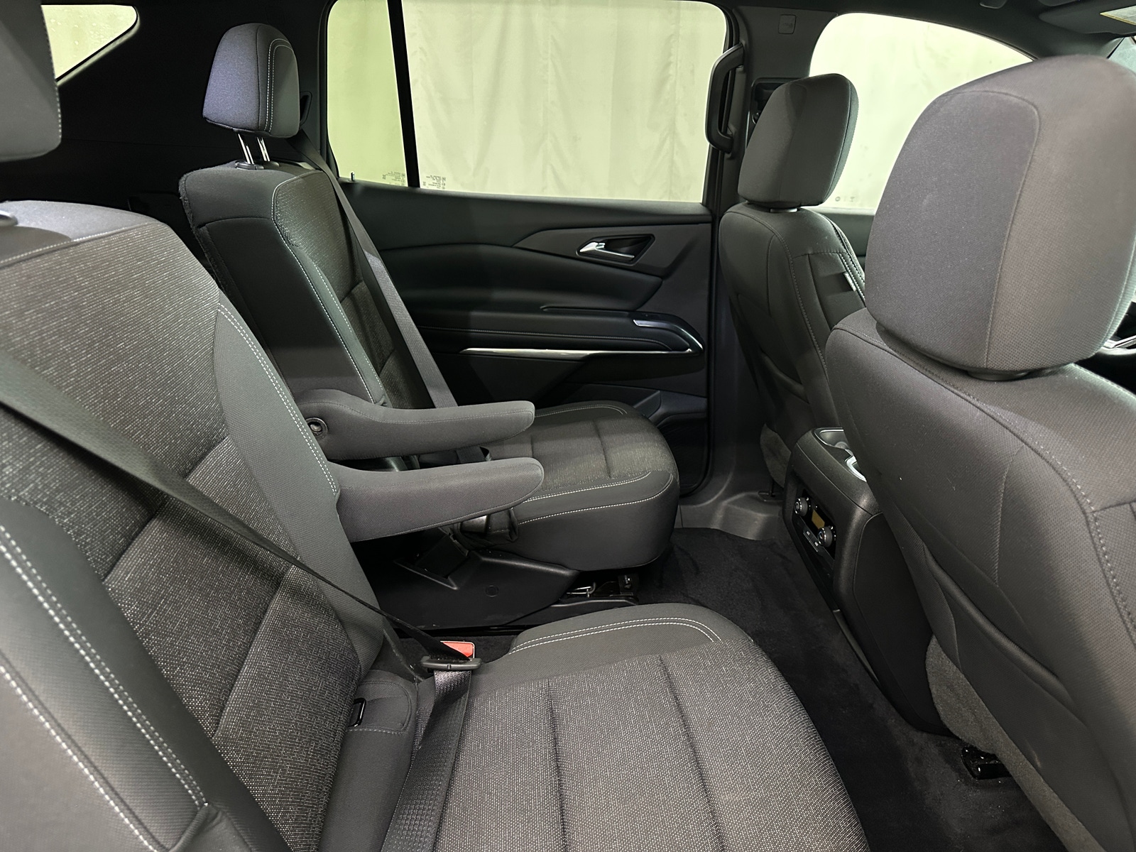 Thumbnail: 2025 Chevrolet Traverse - 6