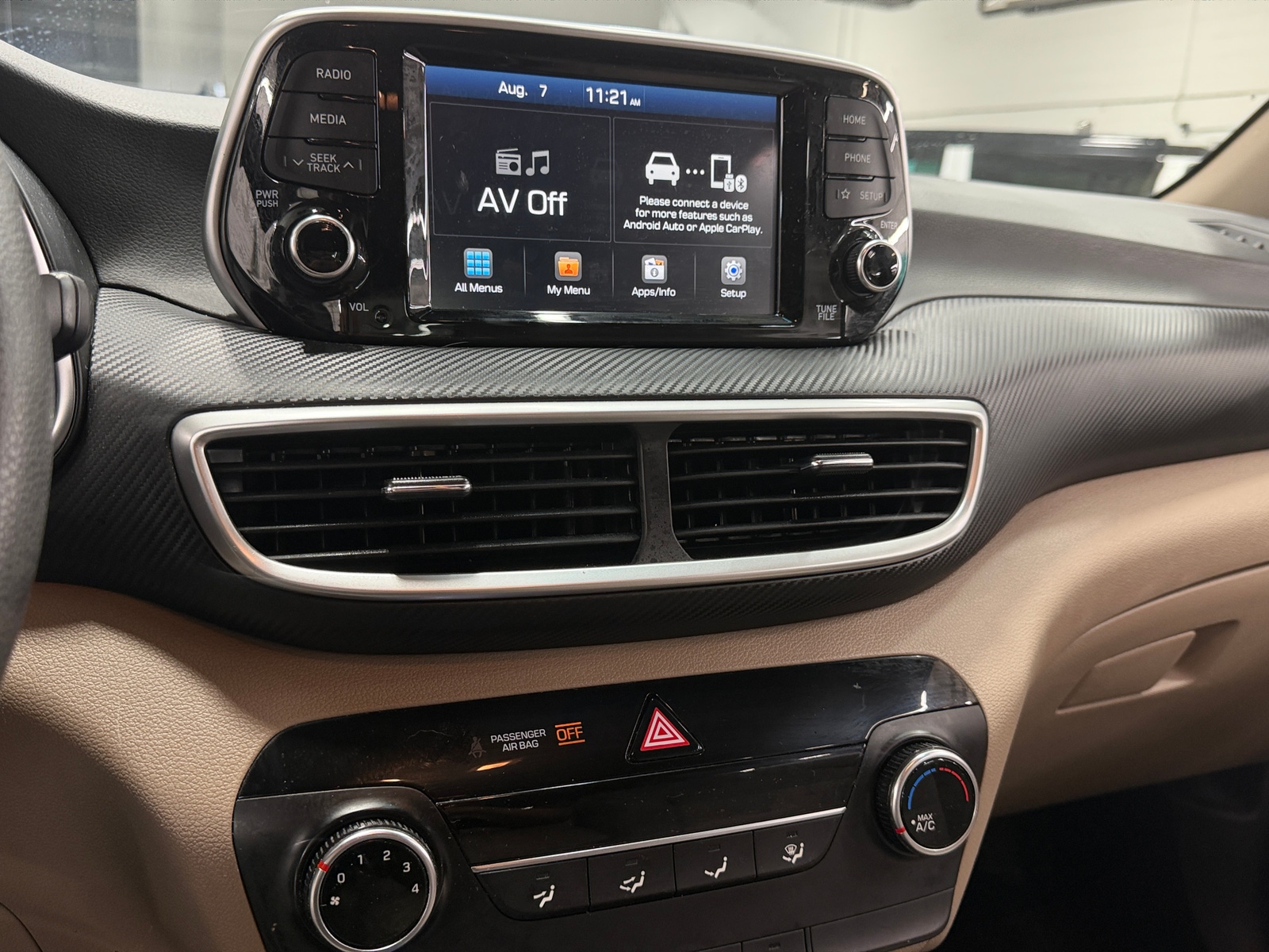 Thumbnail: 2020 Hyundai Tucson - 4