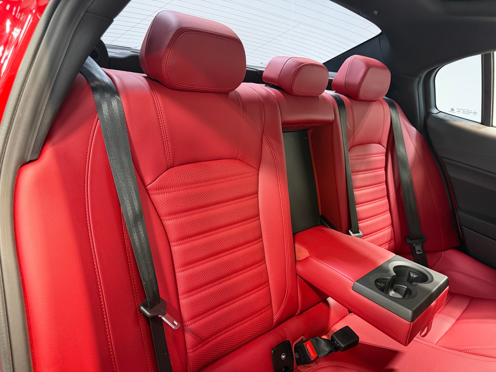 Thumbnail: 2023 Alfa Romeo Giulia - 5