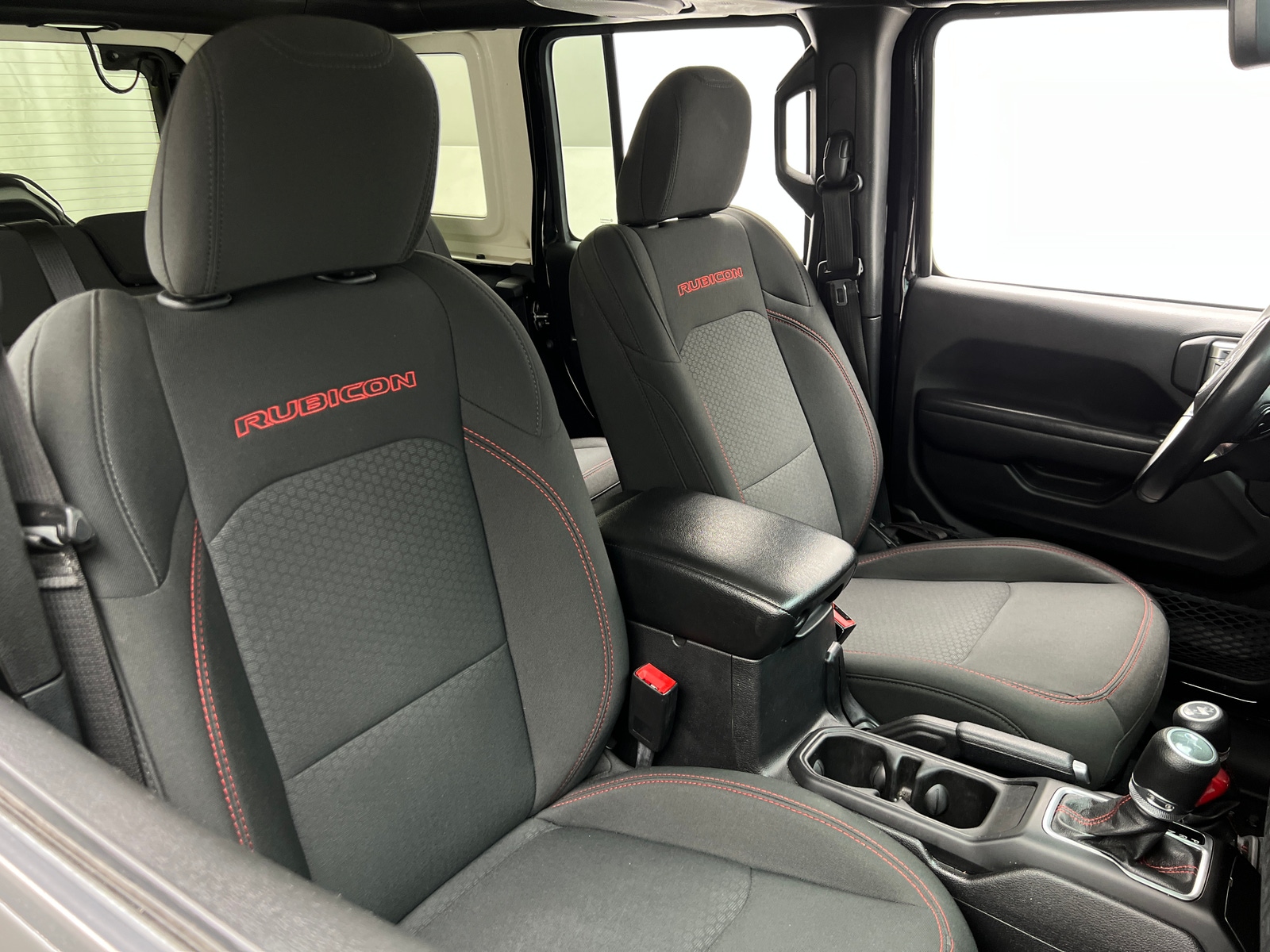Thumbnail: 2019 Jeep Wrangler - 2