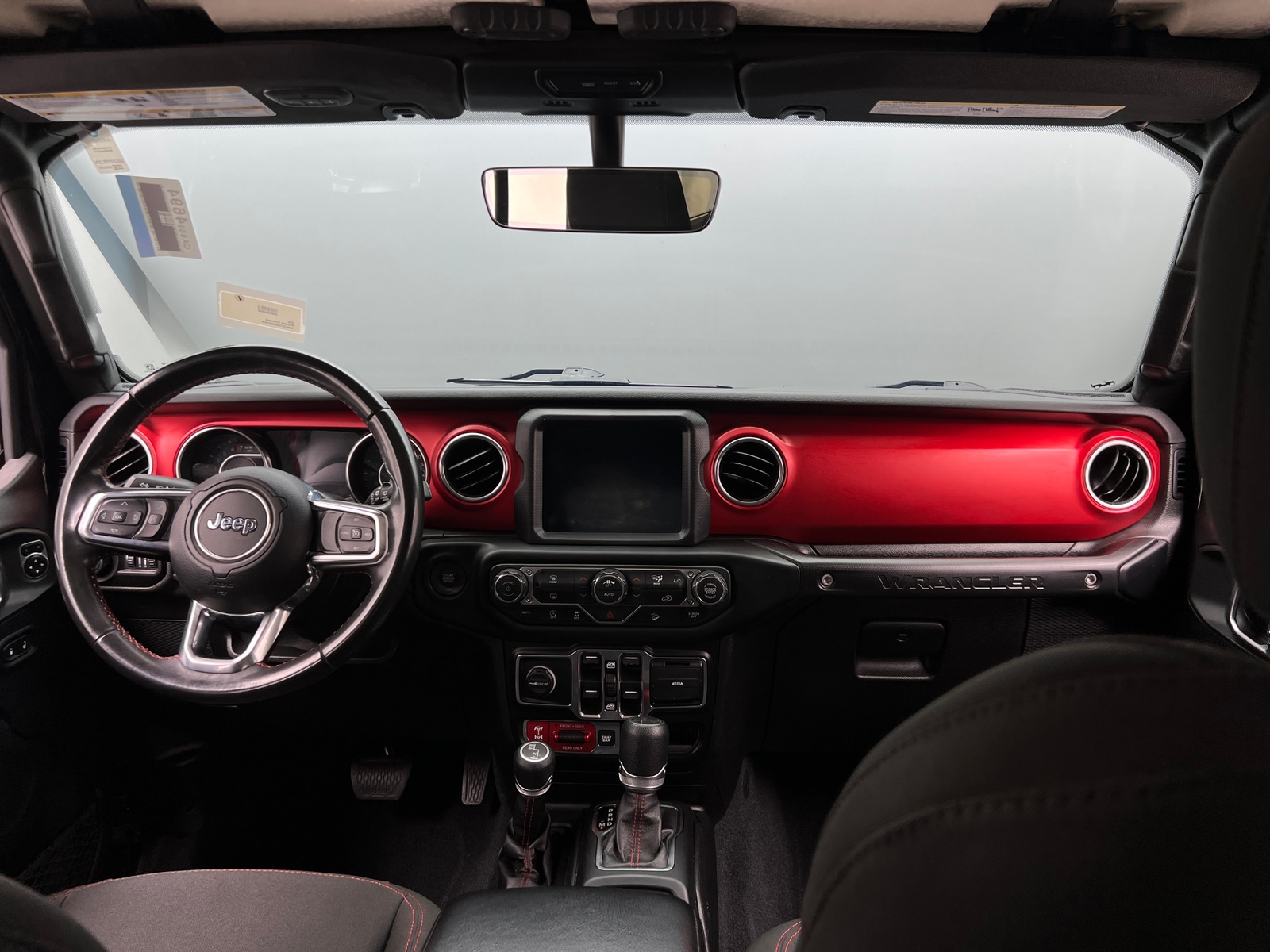 Thumbnail: 2019 Jeep Wrangler - 3