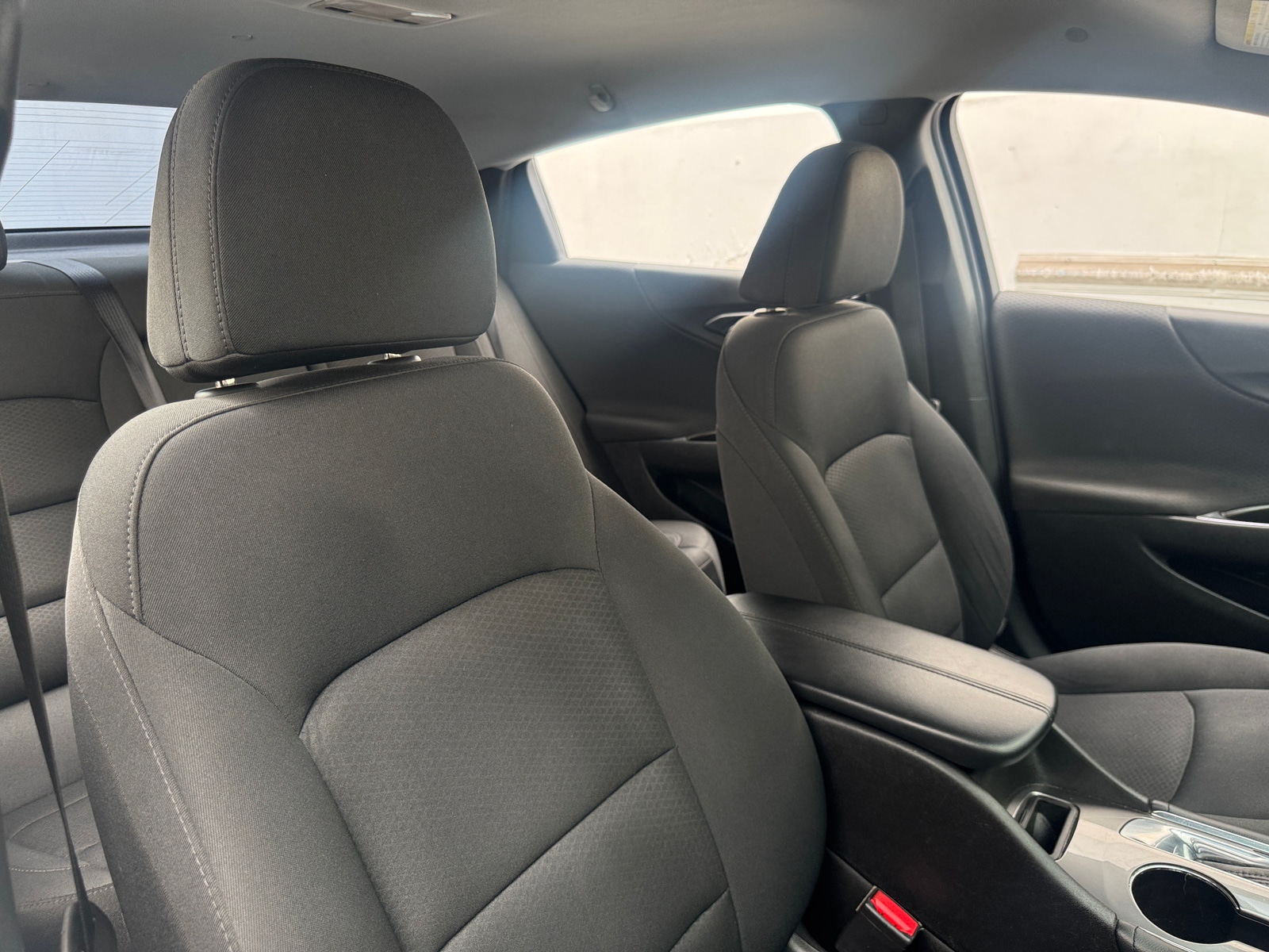 Thumbnail: 2016 Chevrolet Malibu - 2
