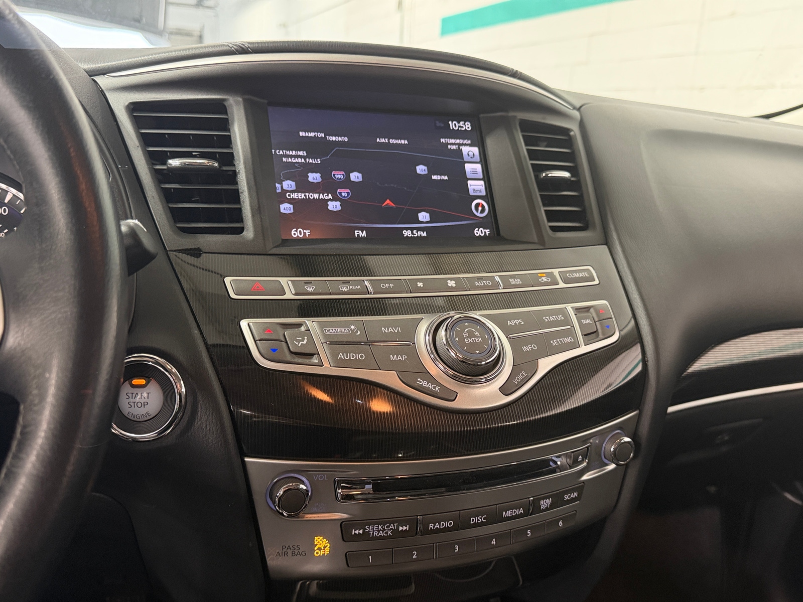 Thumbnail: 2017 INFINITI QX60 - 3