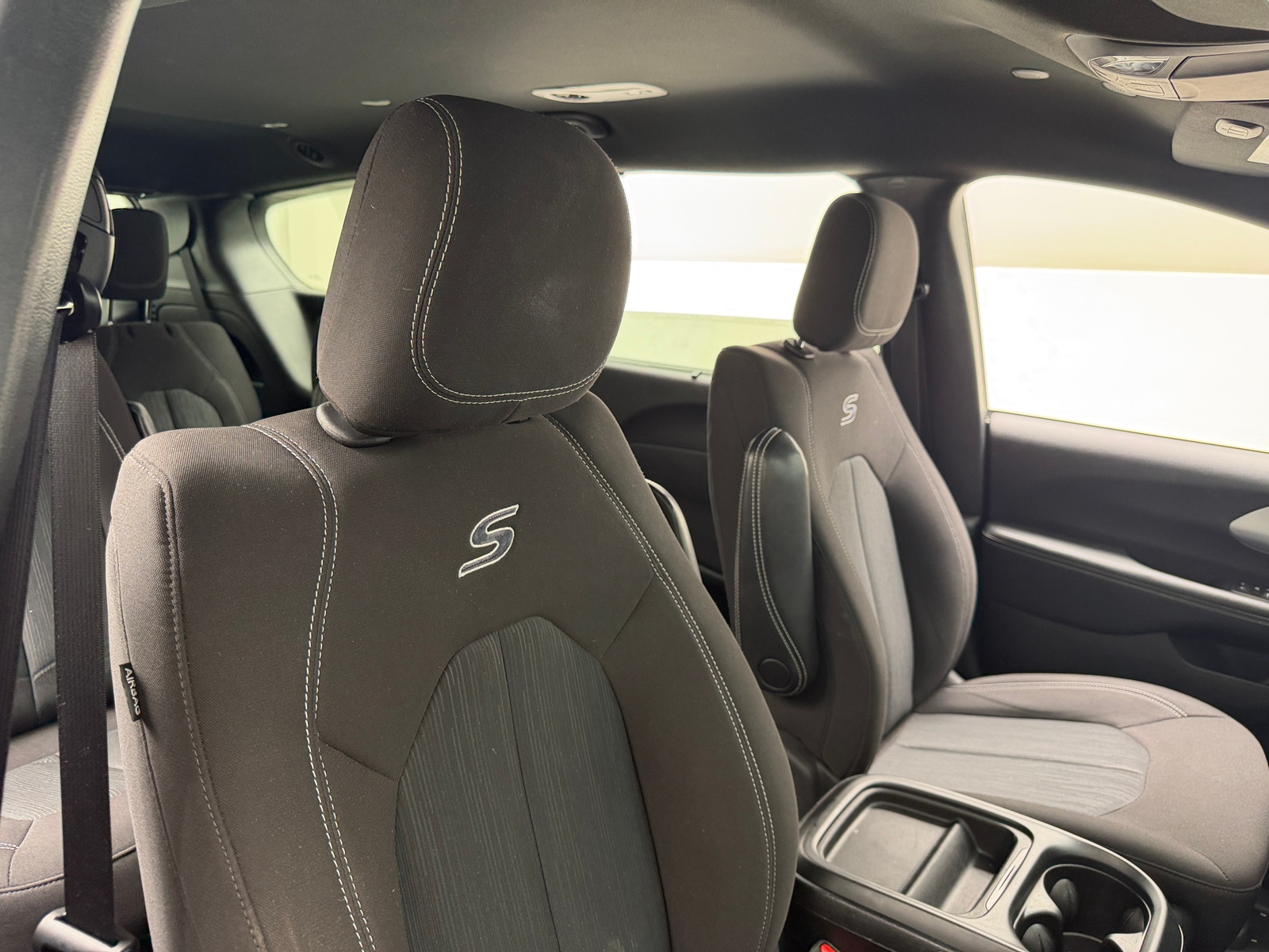 Thumbnail: 2021 Chrysler Pacifica - 2