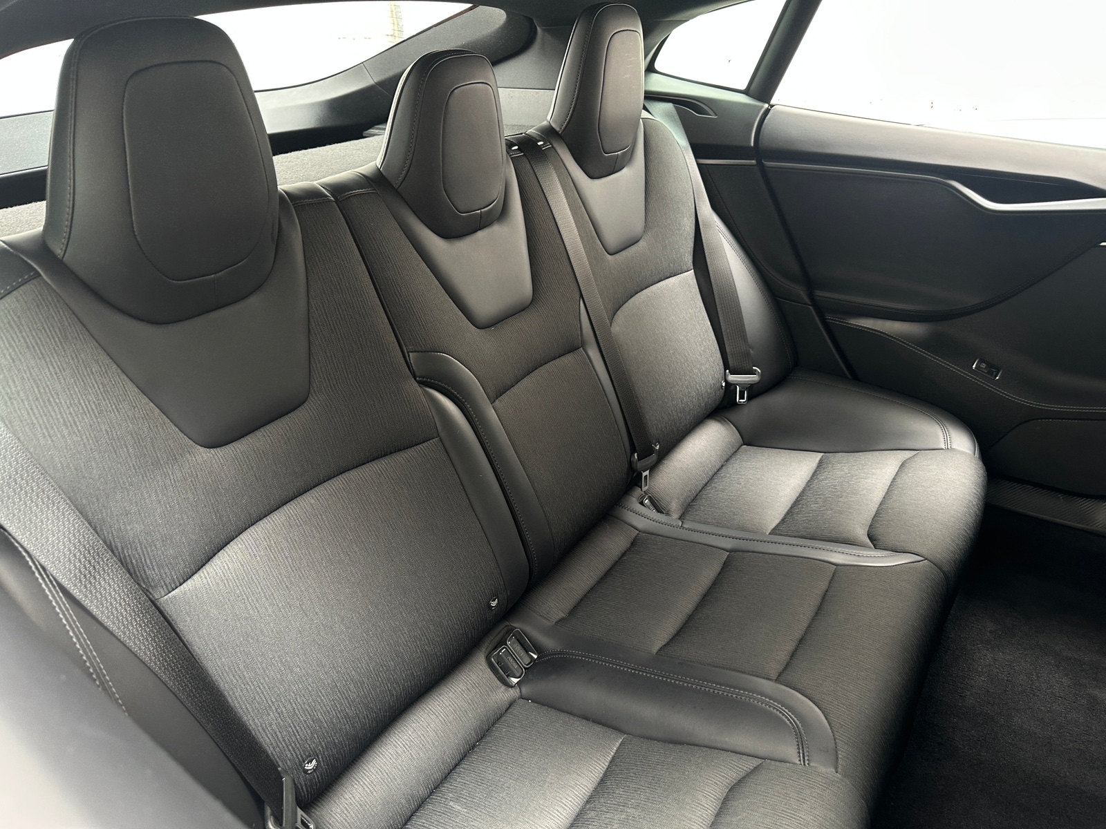 Thumbnail: 2018 Tesla Model S - 6