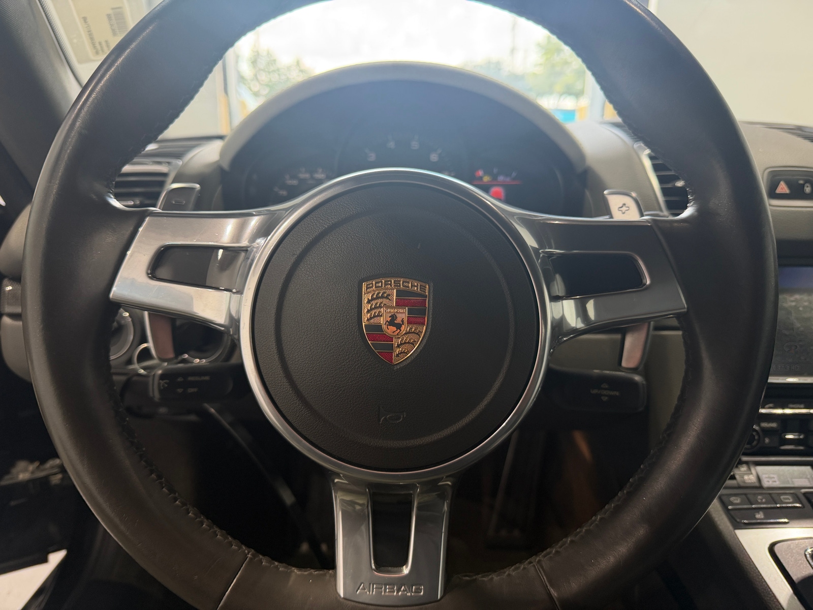 Thumbnail: 2014 Porsche Cayman - 3