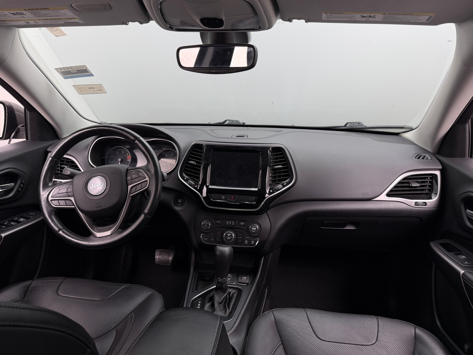 Thumbnail: 2019 Jeep Cherokee - 2