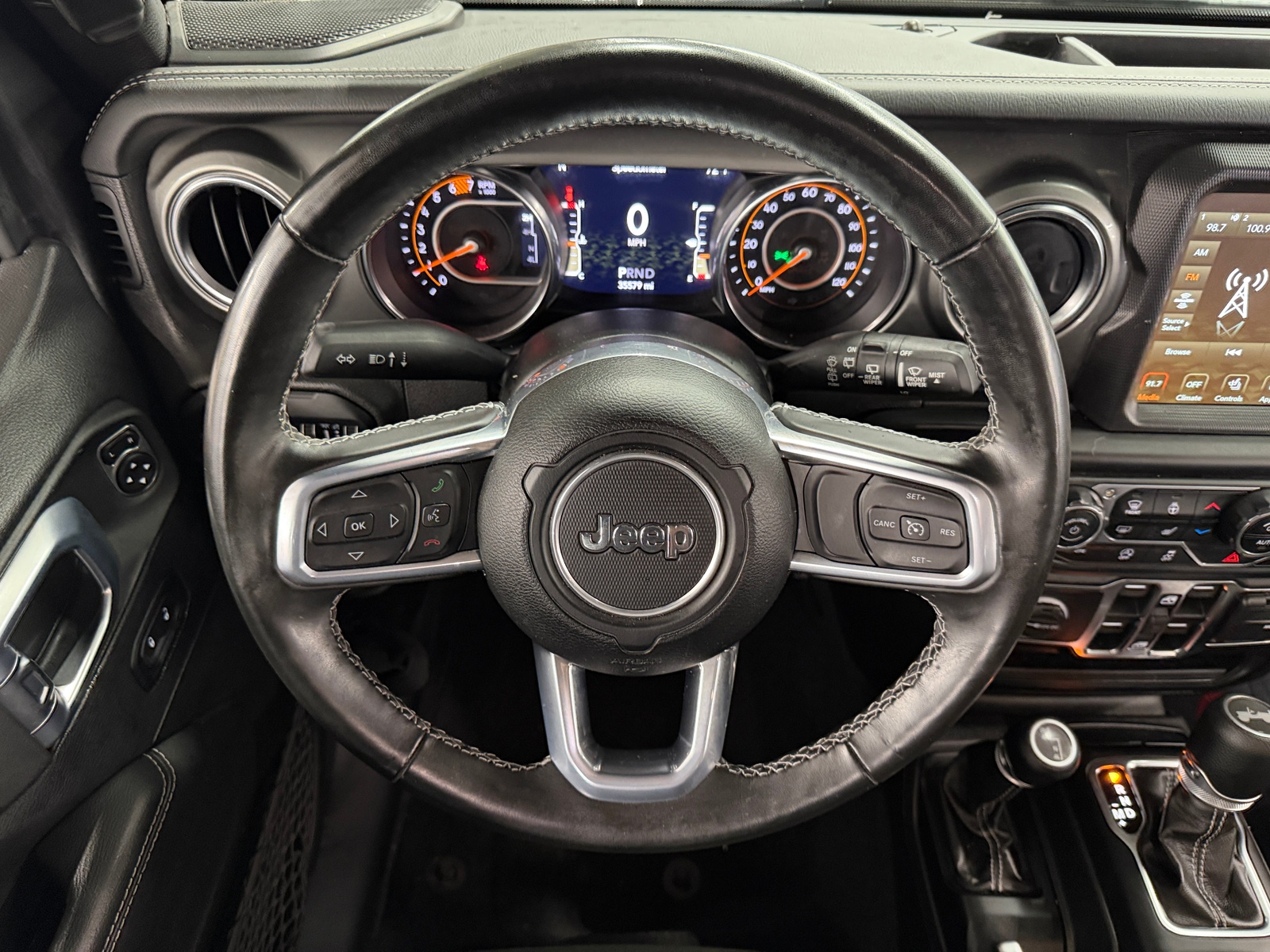 Thumbnail: 2022 Jeep Wrangler - 5