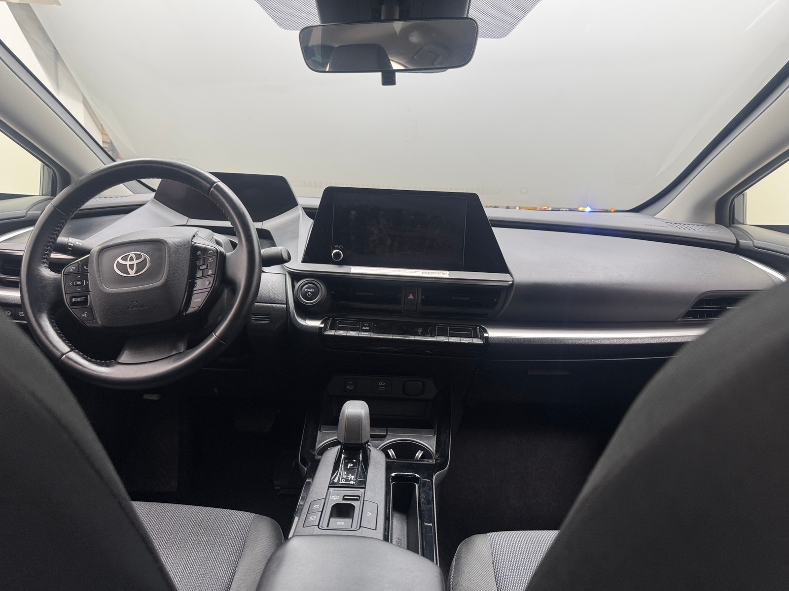Thumbnail: 2024 Toyota Prius - 3