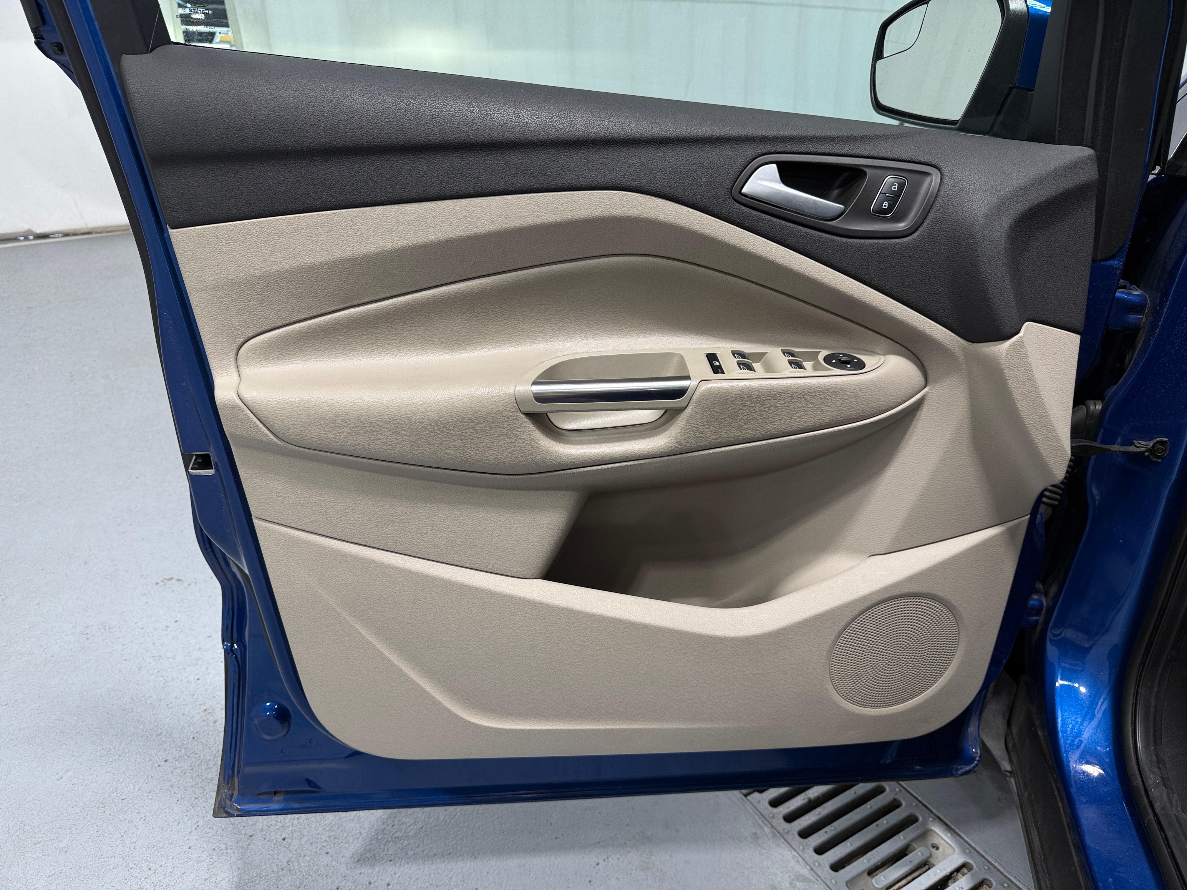 2019 Ford Escape SE - Photo 11