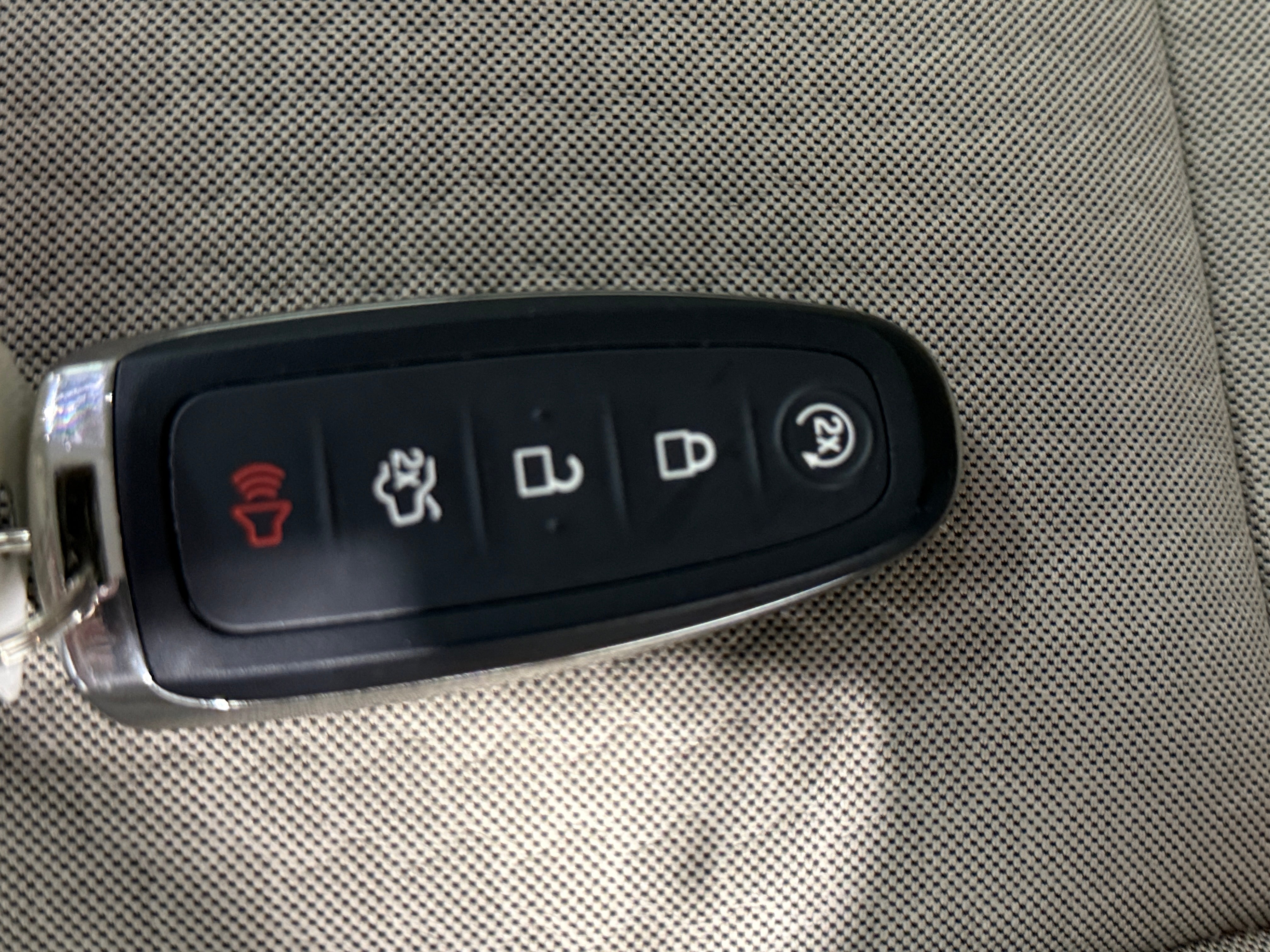 2019 Ford Escape SE - Photo 14