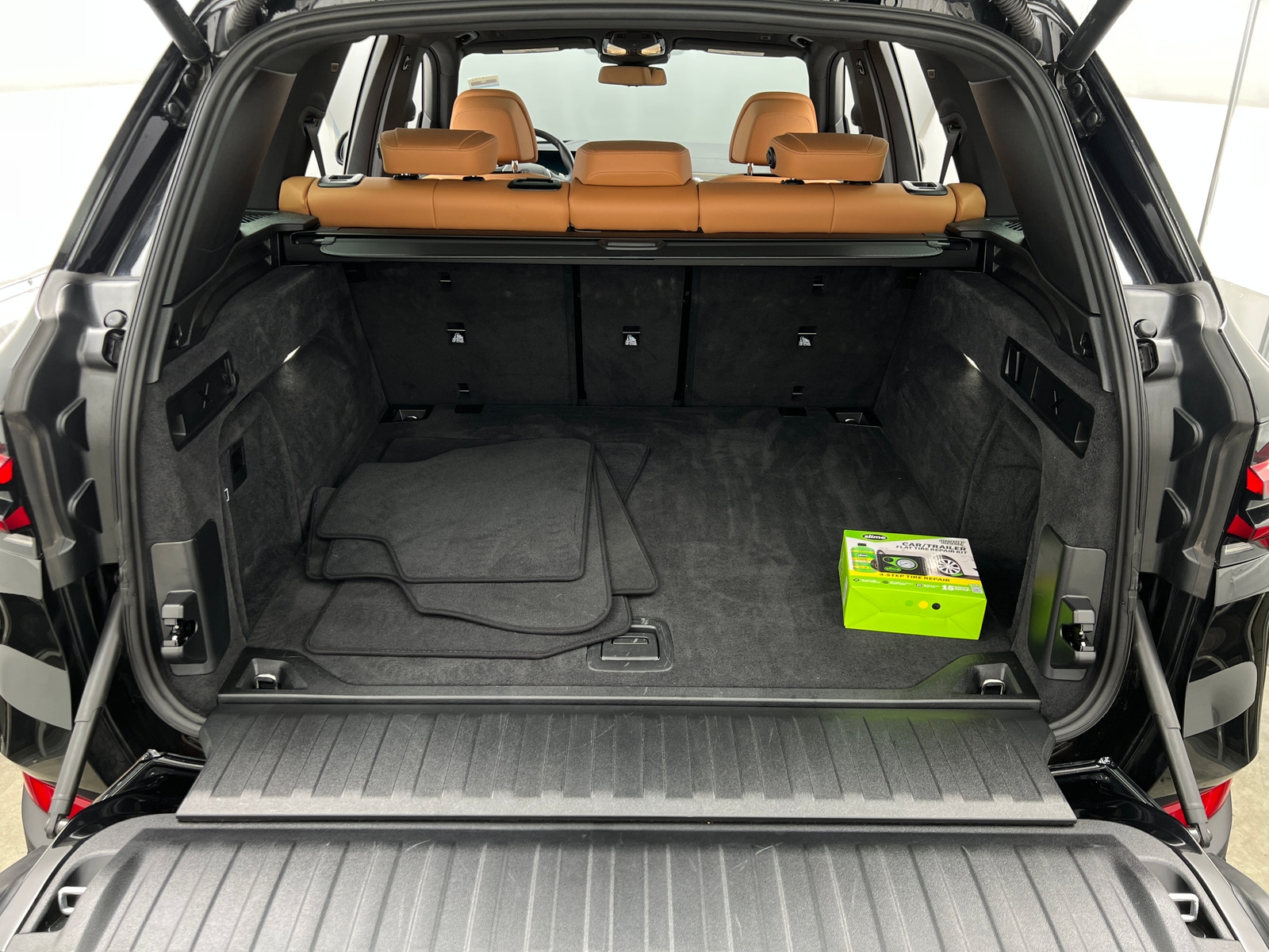 Thumbnail: 2026 BMW X5 - 6