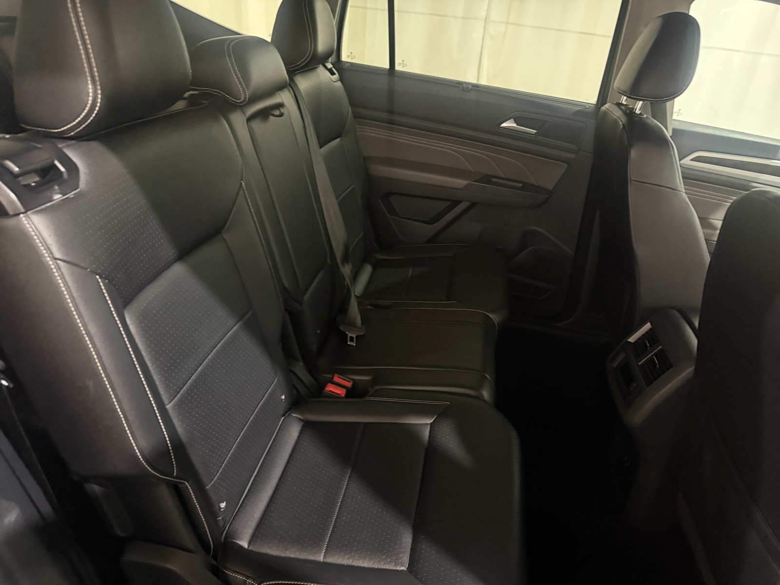 Thumbnail: 2021 Volkswagen Atlas - 5