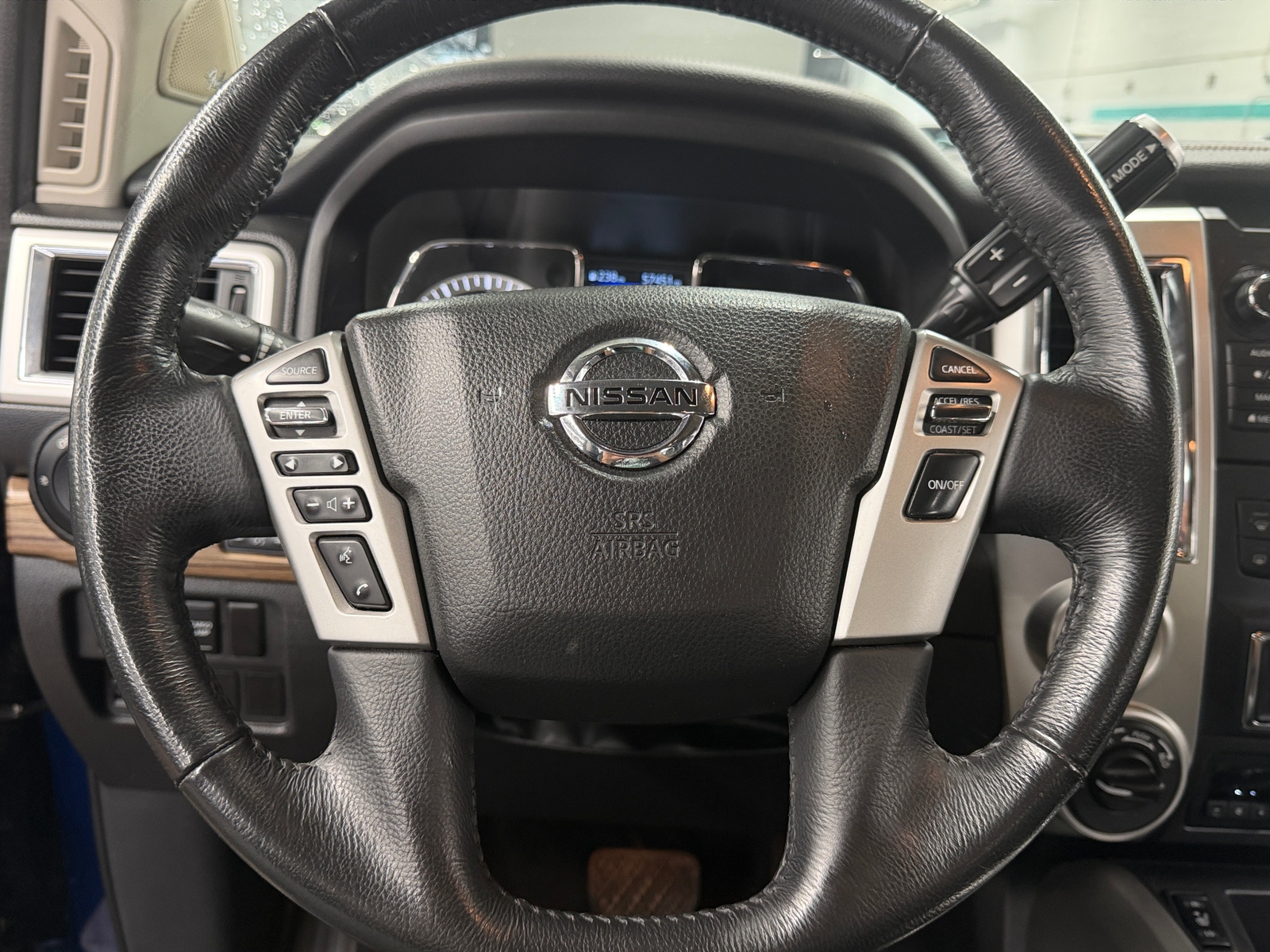 Thumbnail: 2019 Nissan Titan - 4