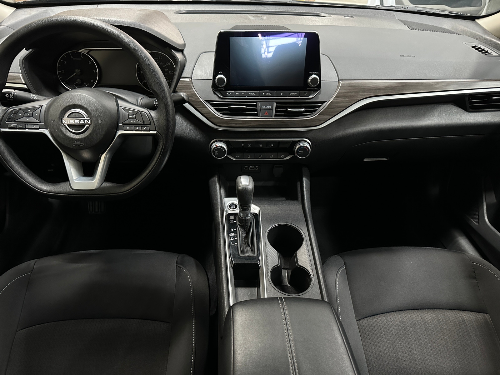 Thumbnail: 2025 Nissan Altima - 3