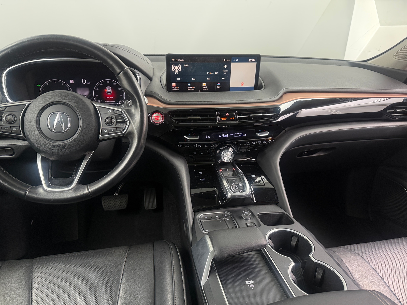 Thumbnail: 2022 Acura MDX - 2