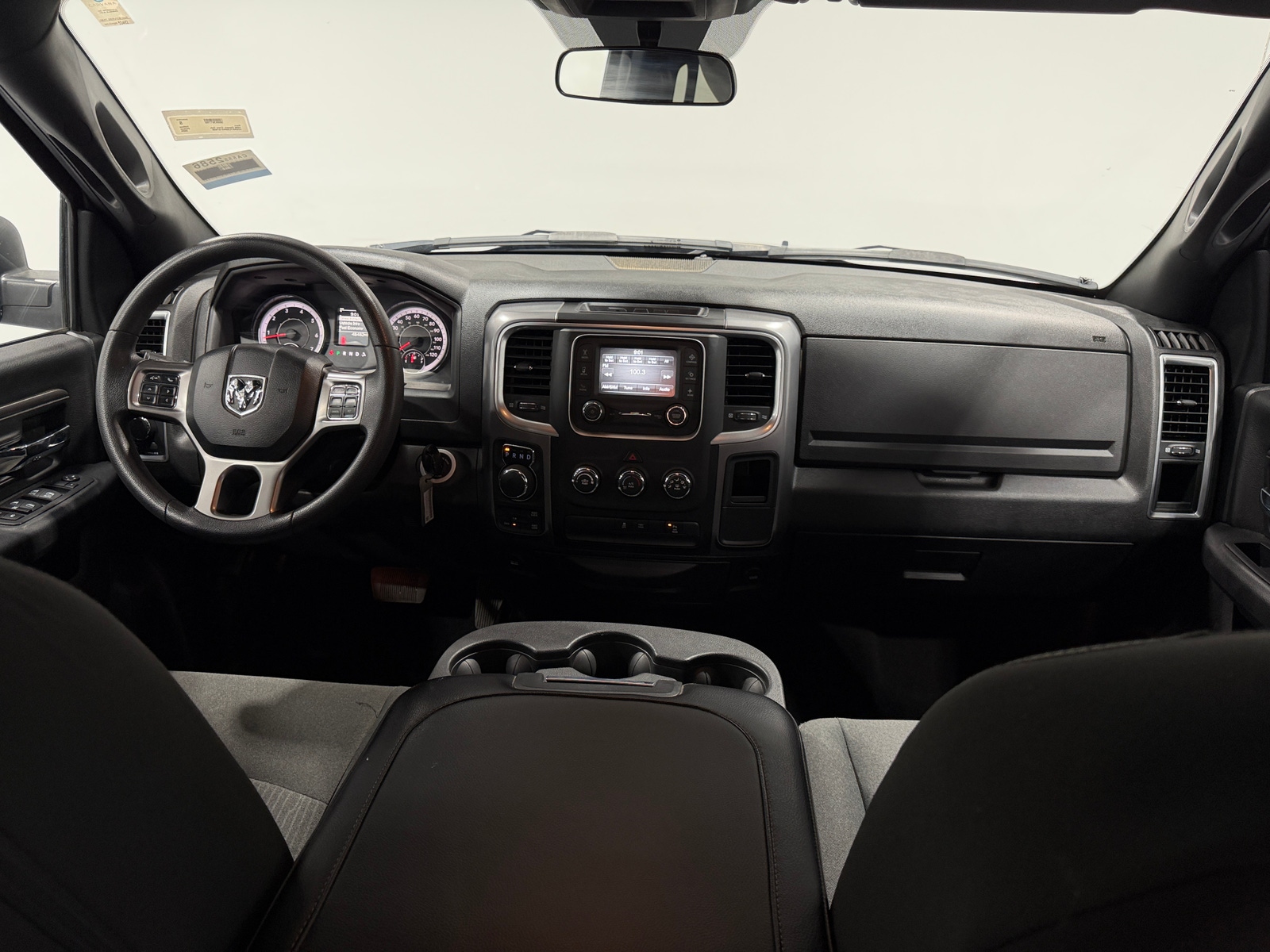 Thumbnail: 2024 RAM 1500 Classic - 3