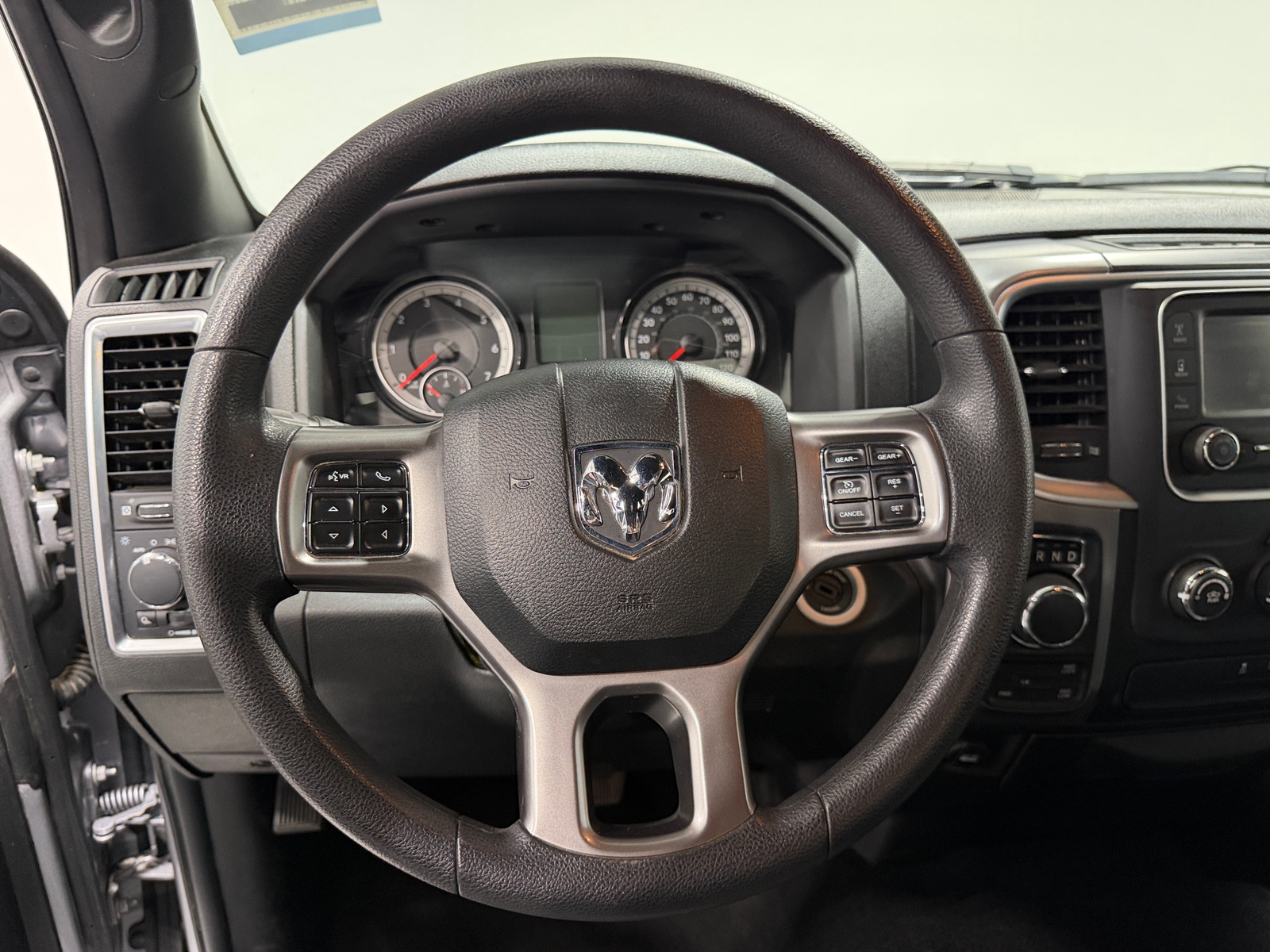 Thumbnail: 2024 RAM 1500 Classic - 5
