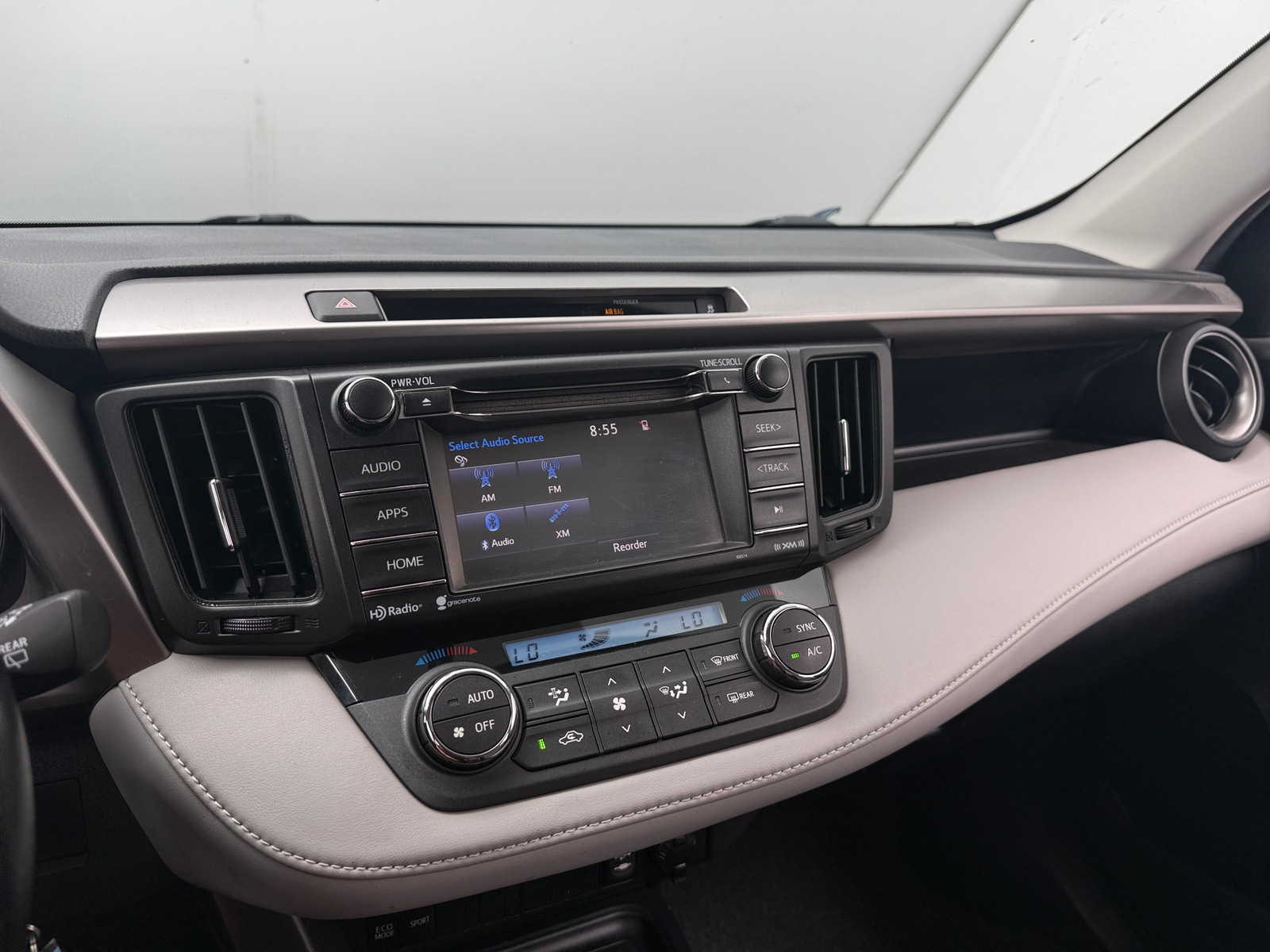 Thumbnail: 2016 Toyota RAV4 - 4
